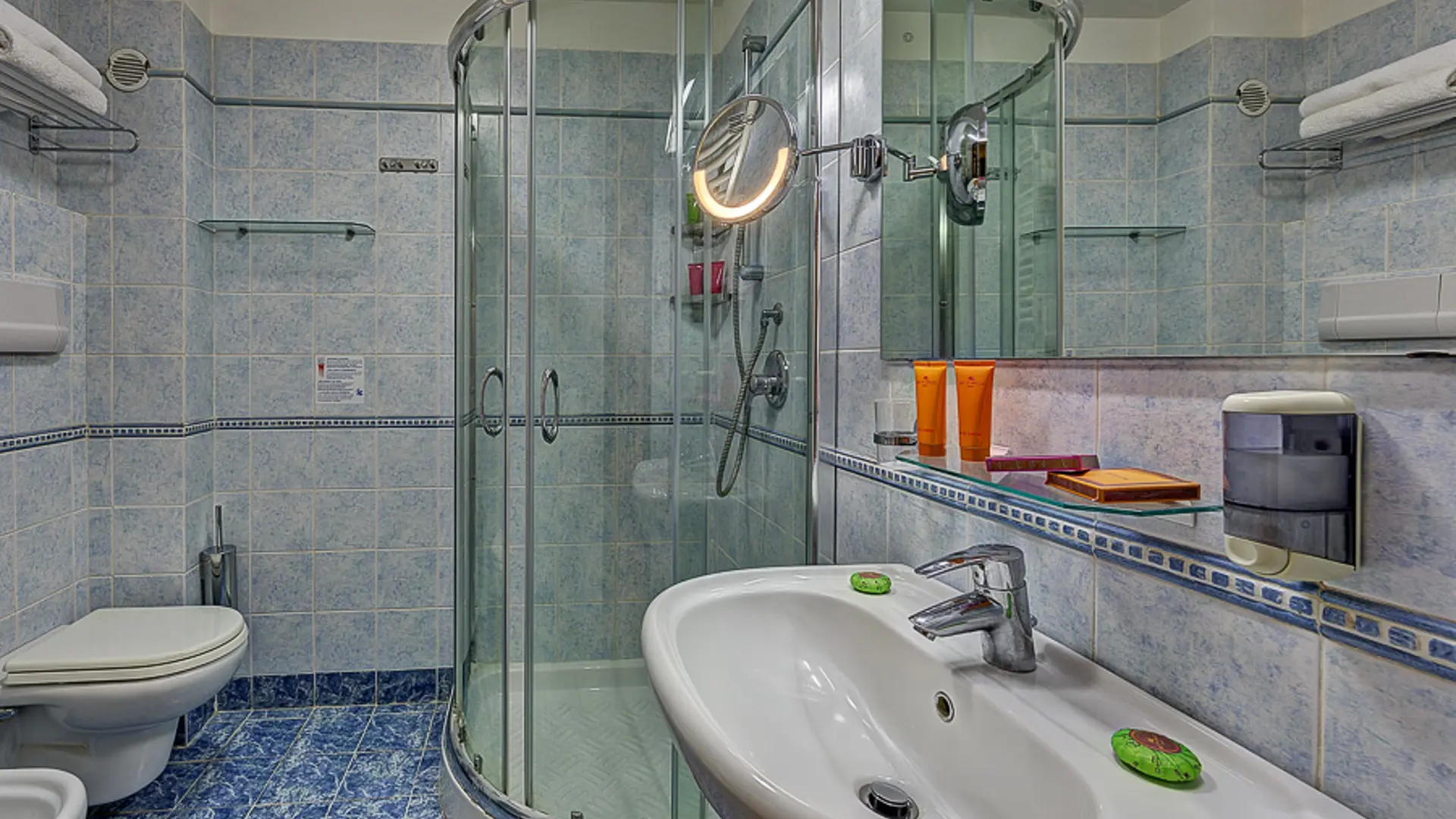 Ariston Bathroom With Shower