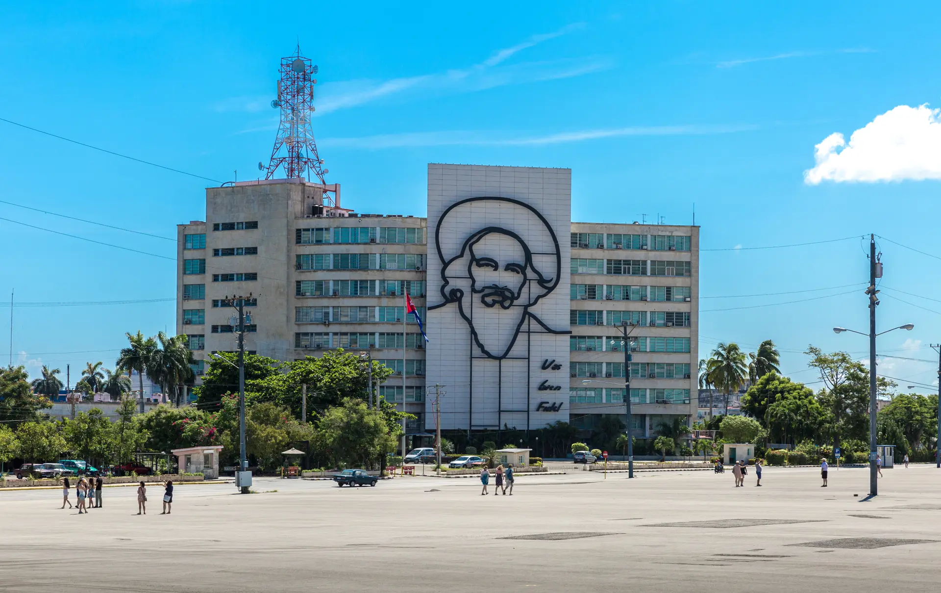 shutterstock_300024383 HAVANA,  Building with Fidel Castro at La Plaza de la Revolucion.jpg
