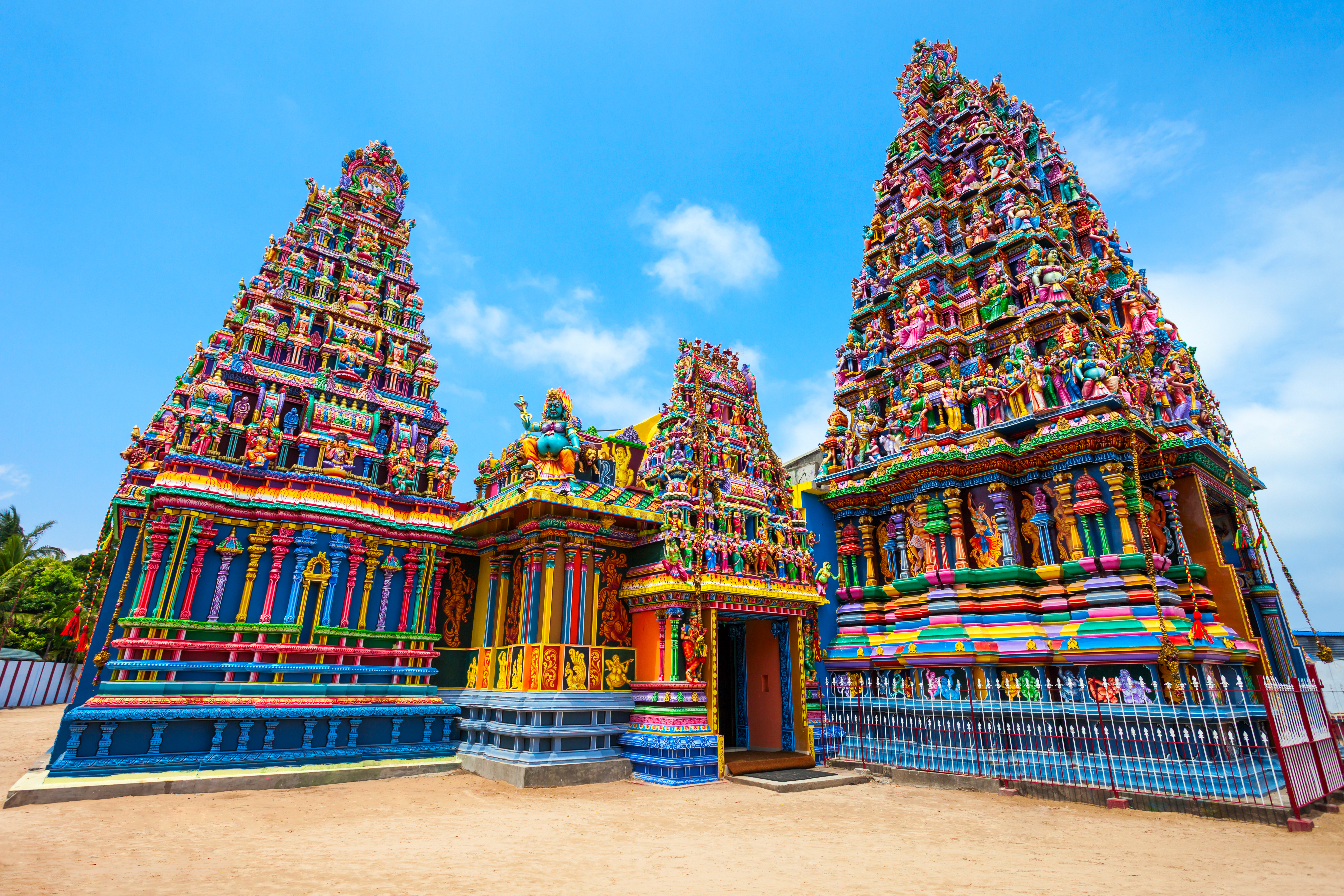 shutterstock_775126438 Pathirakali Amman Temple, Pathrakali Ambal Kovil or the Kali Kovil Trincomalee.jpg