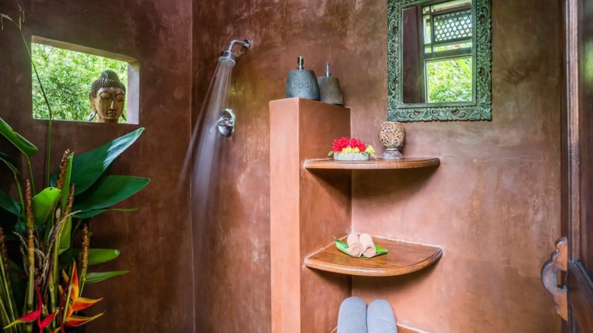 Buddha-Bungalow-Bathroom-Eco-Accomodation-Bali-Eco-Stay-1024x768.jpg
