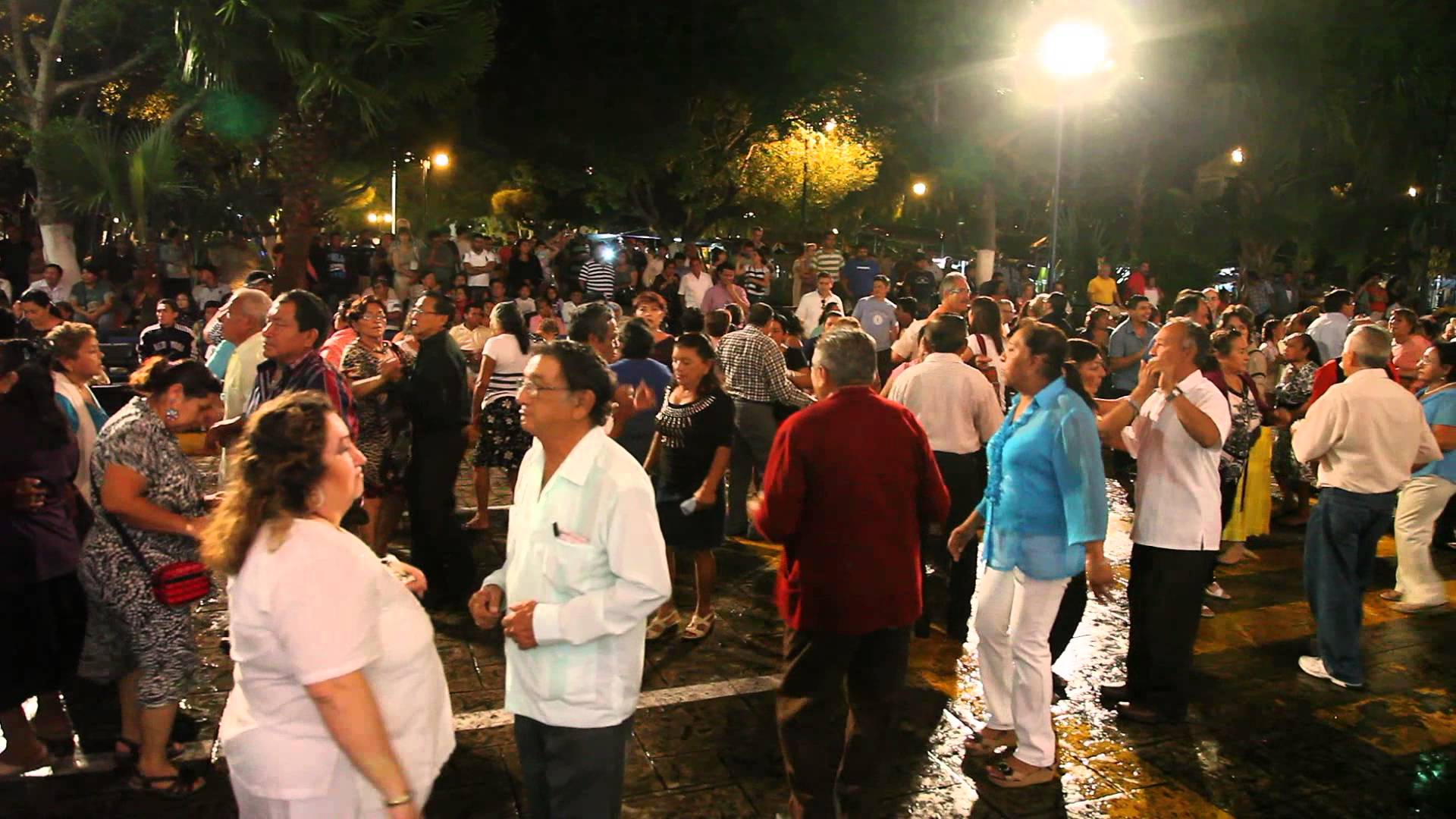 Dans om aftenen i Merida.jpg