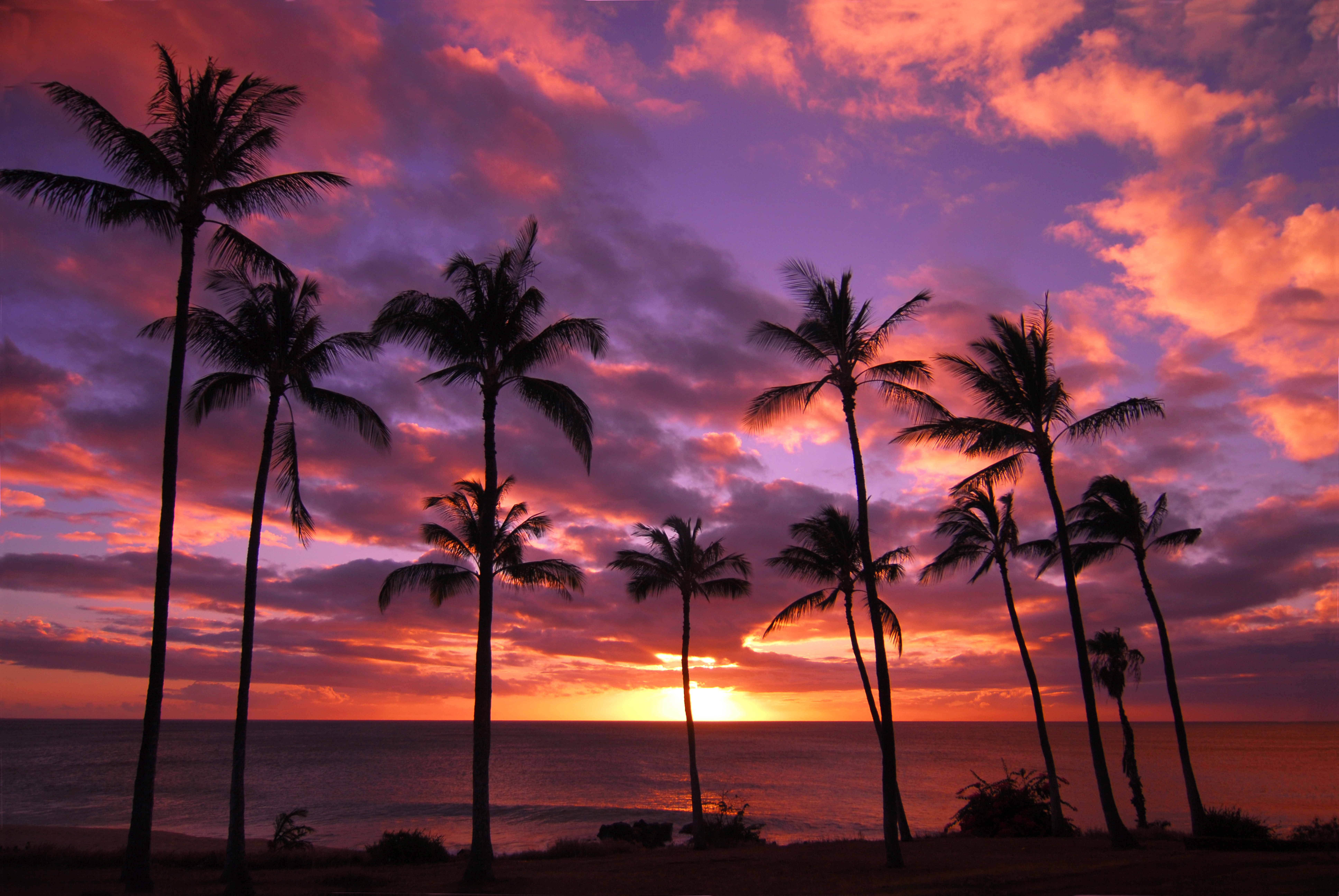 Hawaiian Sunset Molokai Hawaii.jpg