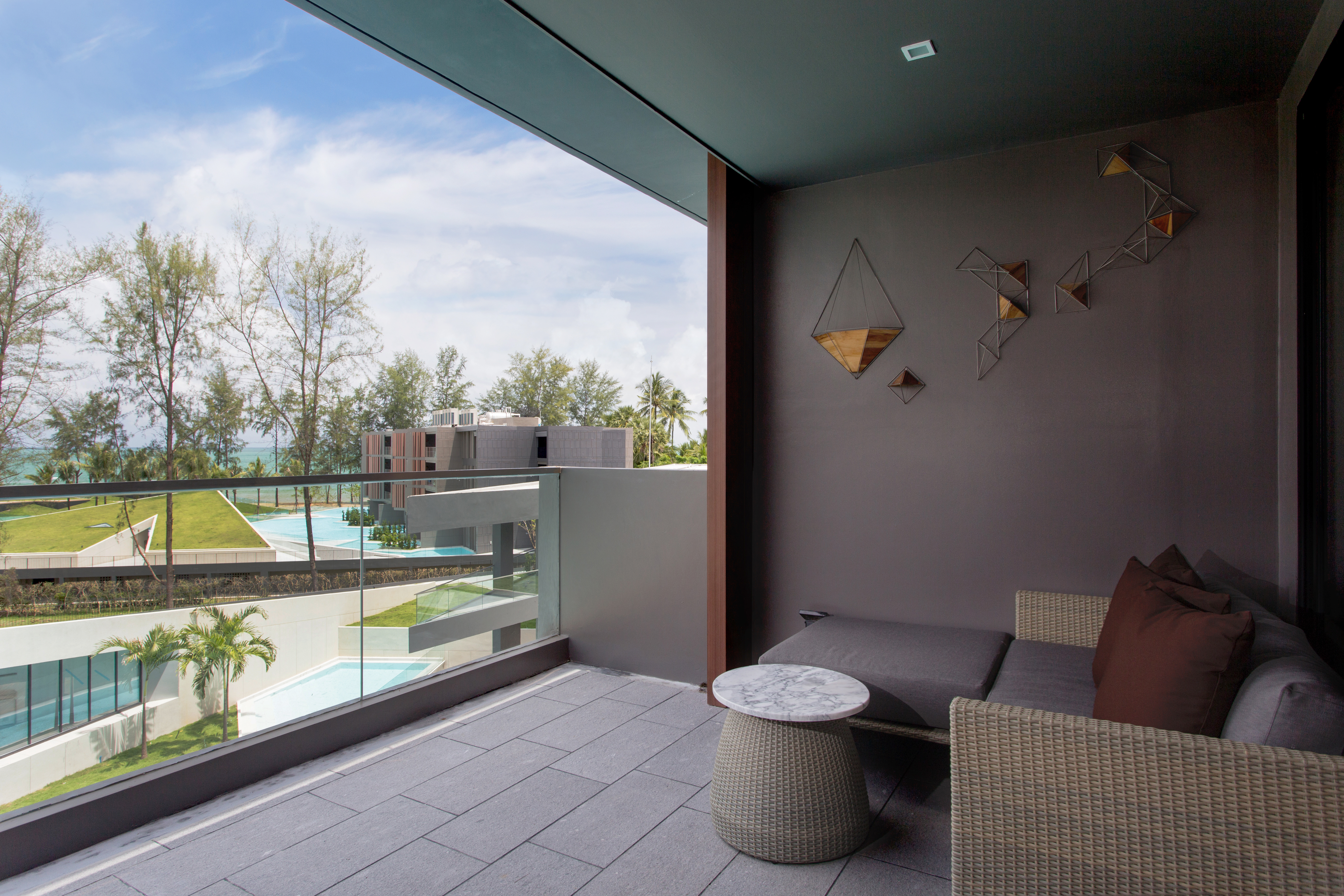 Deluxe Poolside 3.jpg