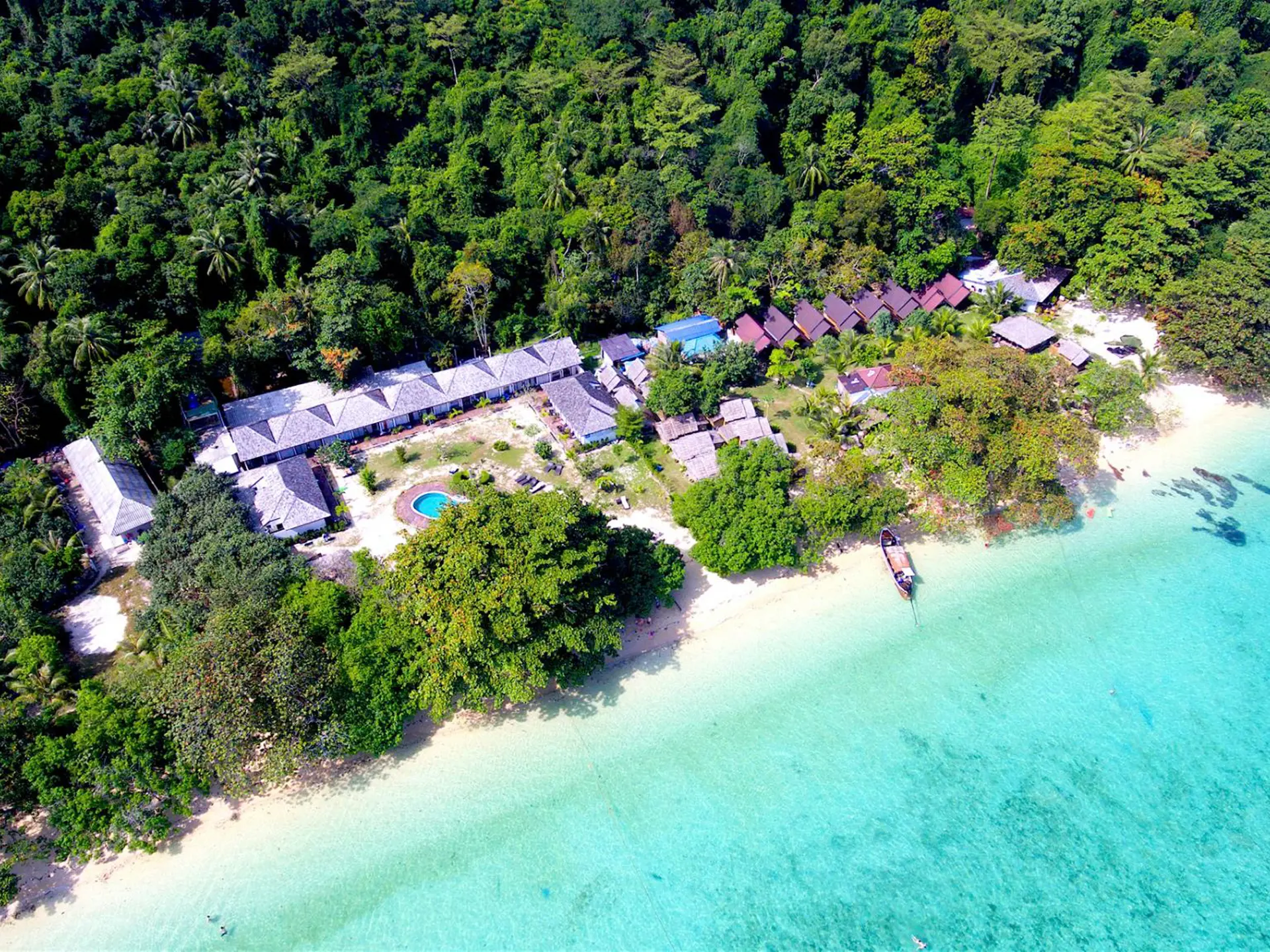 Reef Resort Koh Kradan - Luftfoto.jpg