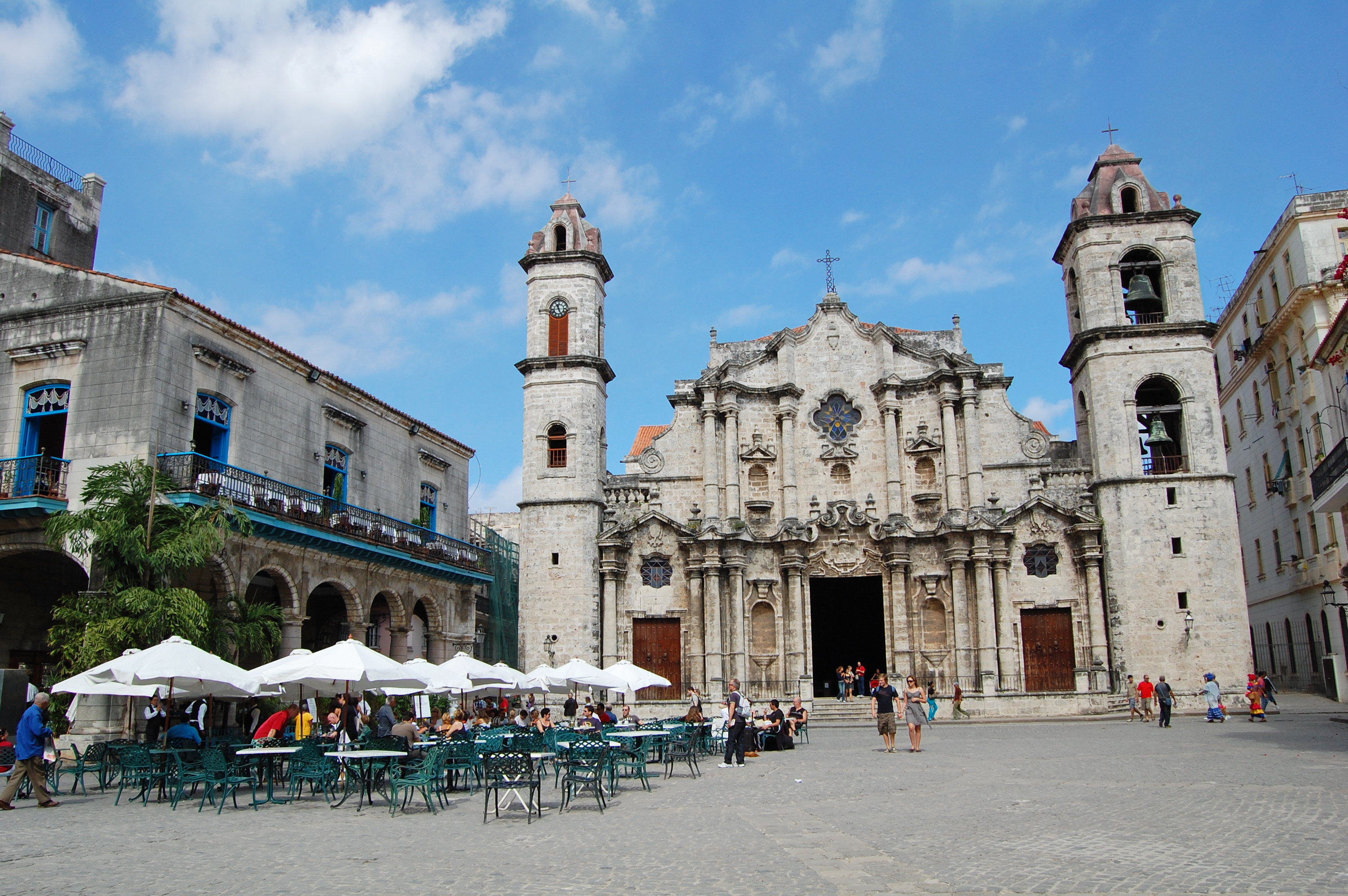 shutterstock_197206754 San Cristobal Cathedral in Havana.jpg