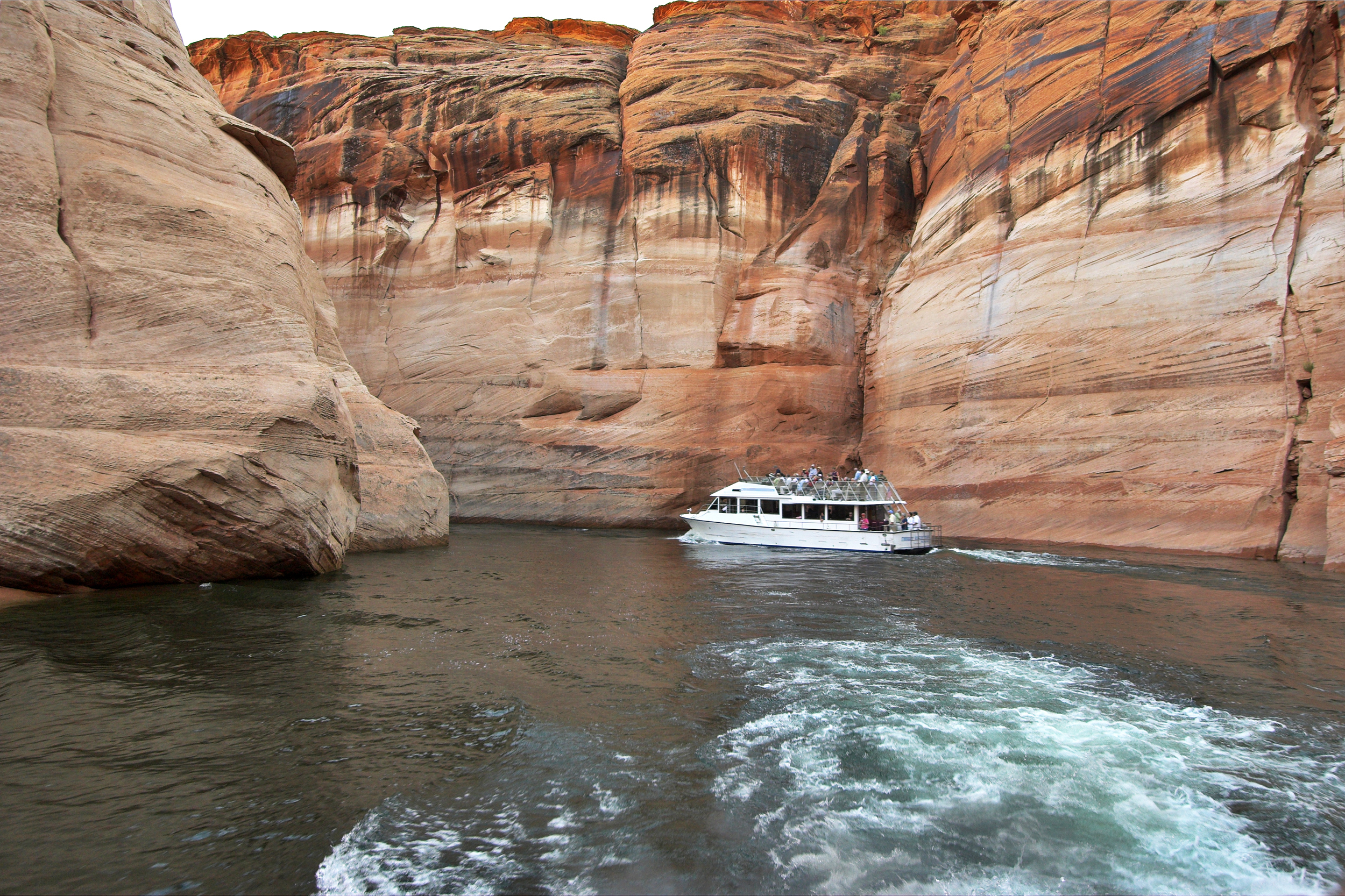 Bådtur på Lake Powell - med besøg i klippekløfterne Navajo Canyon og Antelope Canyon - shutterstock_16013962.jpg