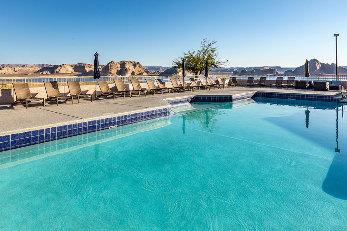 escalantepool20180907web_1000x667.jpg