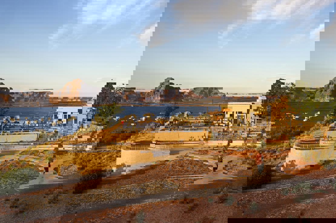 Lake+Powell+Resort.jpg