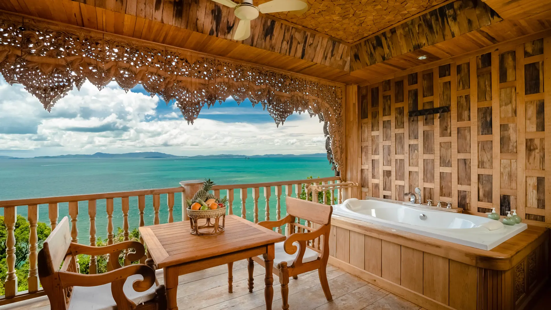 Delux Sea View - 03.jpg