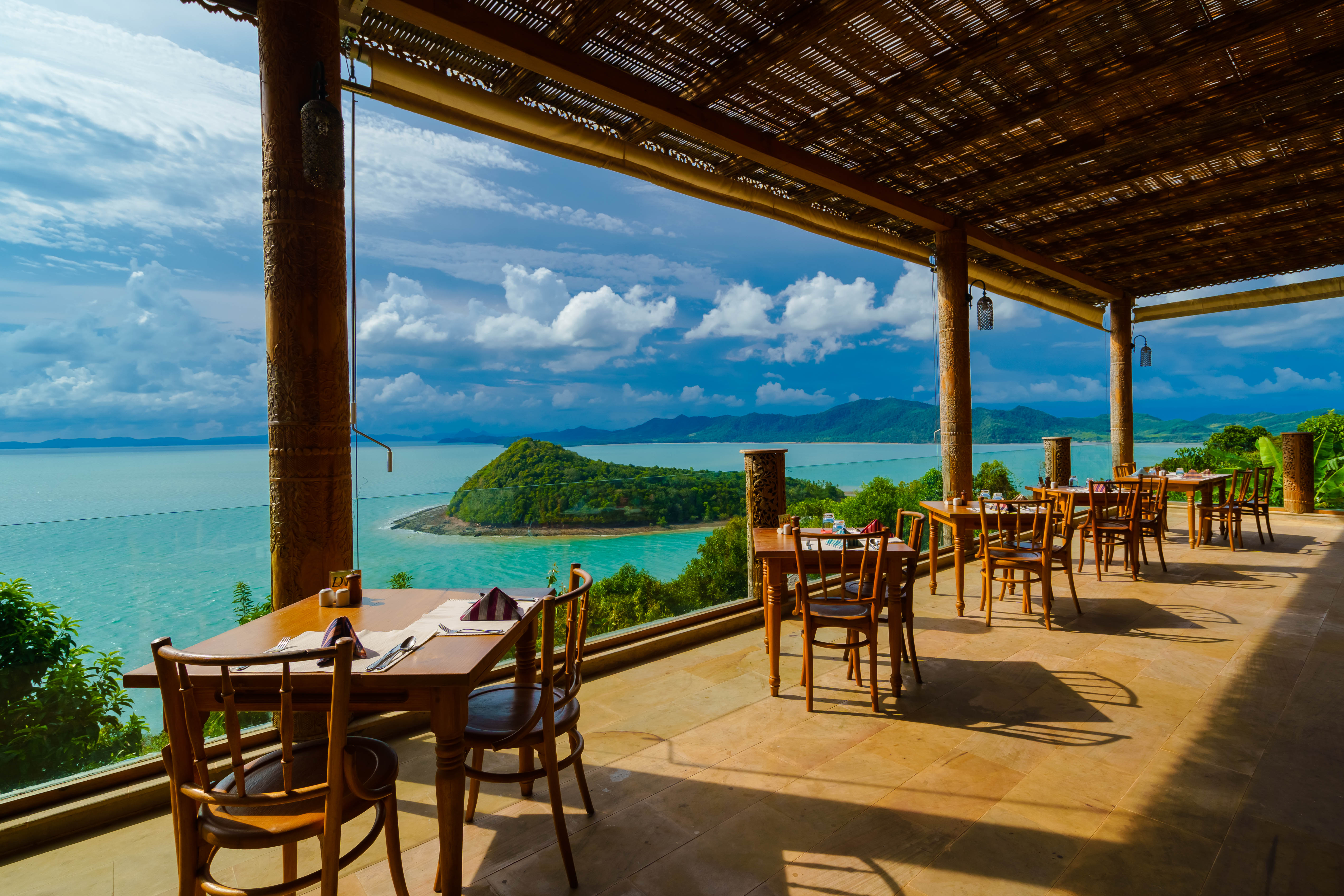 Saaitara Restaurant - 02.jpg