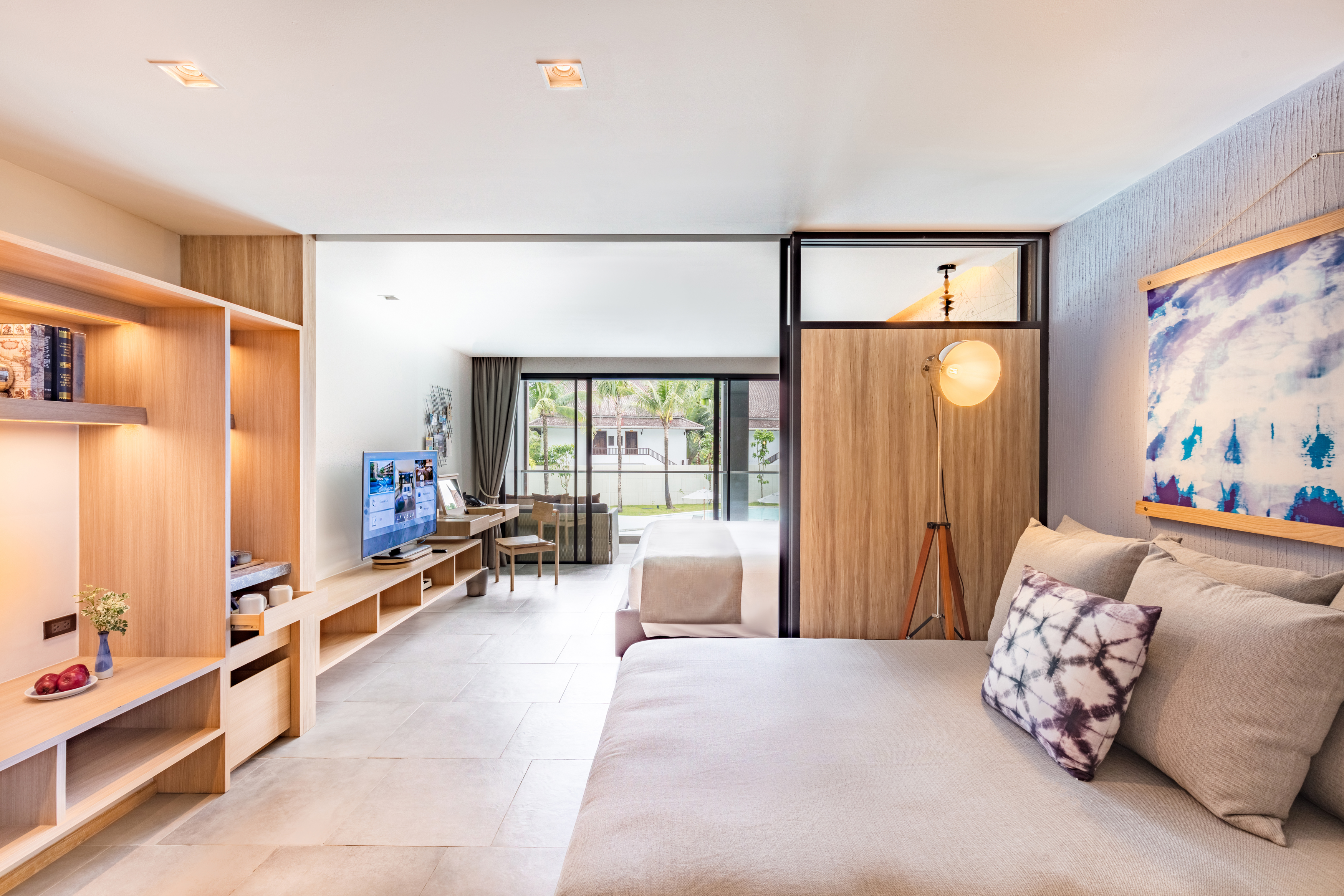 Family Room 3.jpg (1)