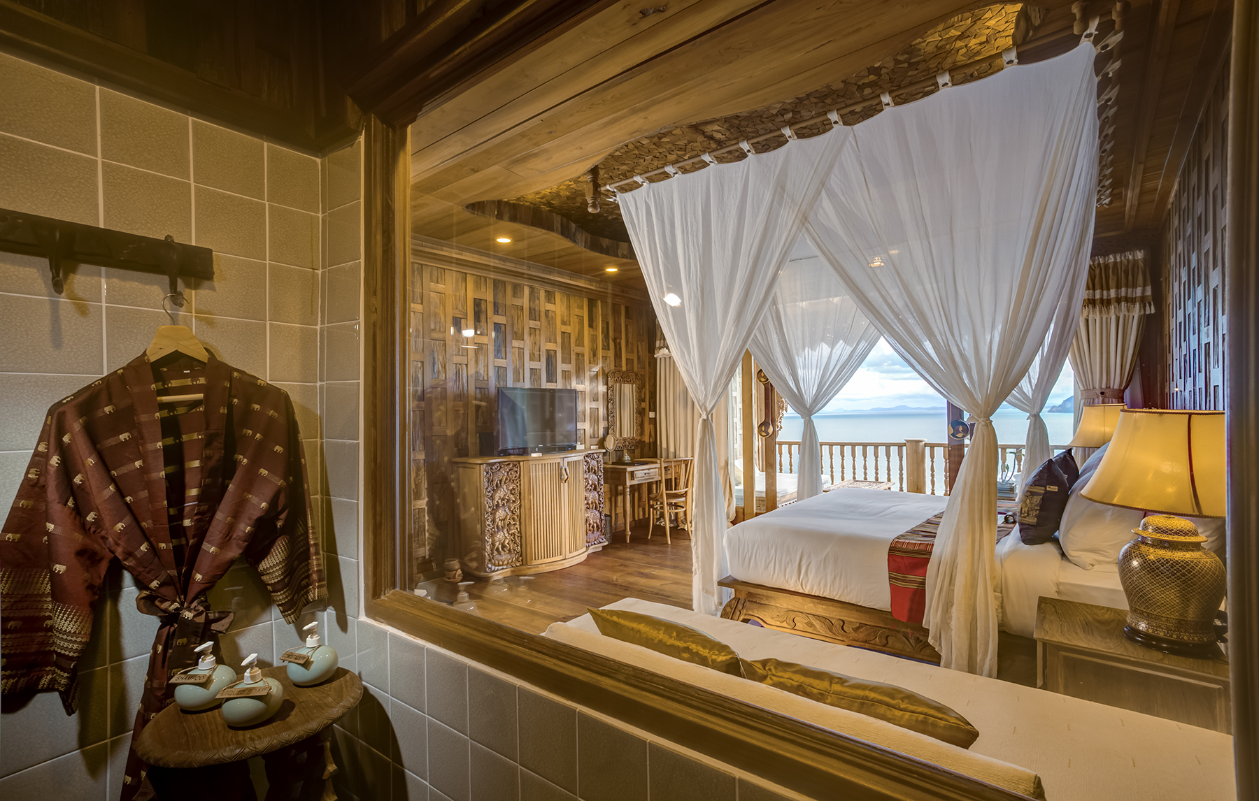 Supreme Deluxe Sea View - 3.jpg