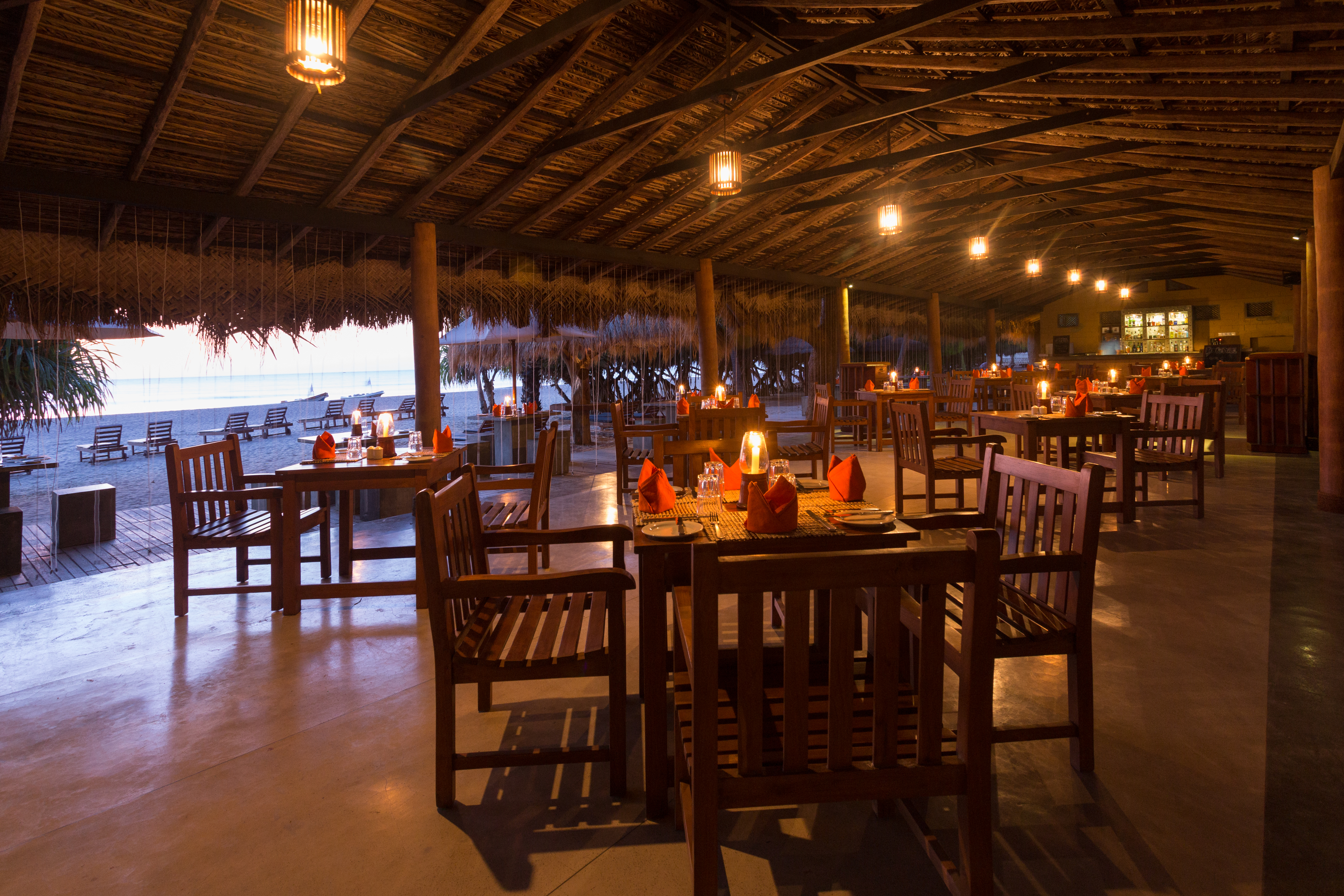Beach Bar & Cafe 02