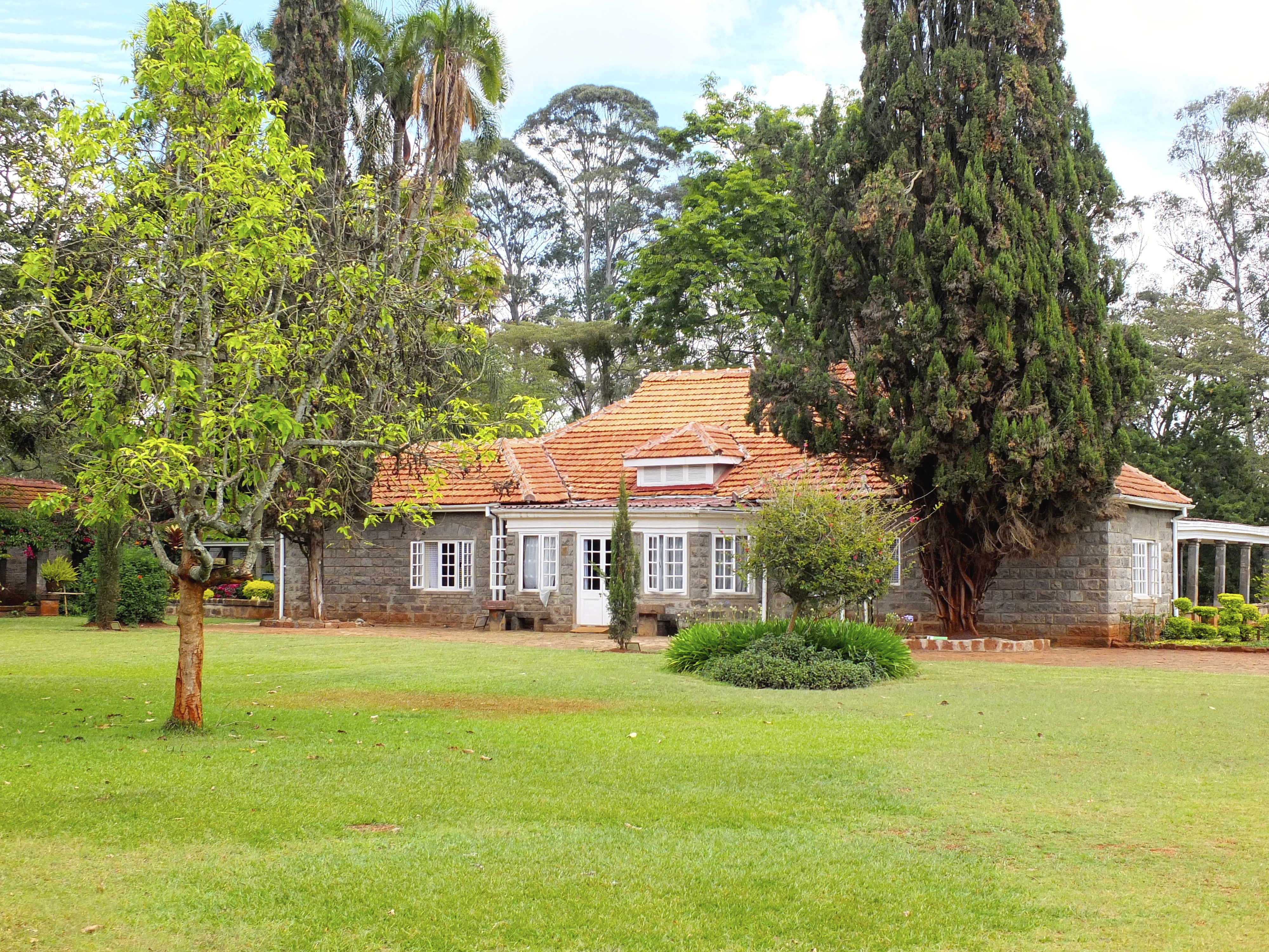 Blixen Farm3