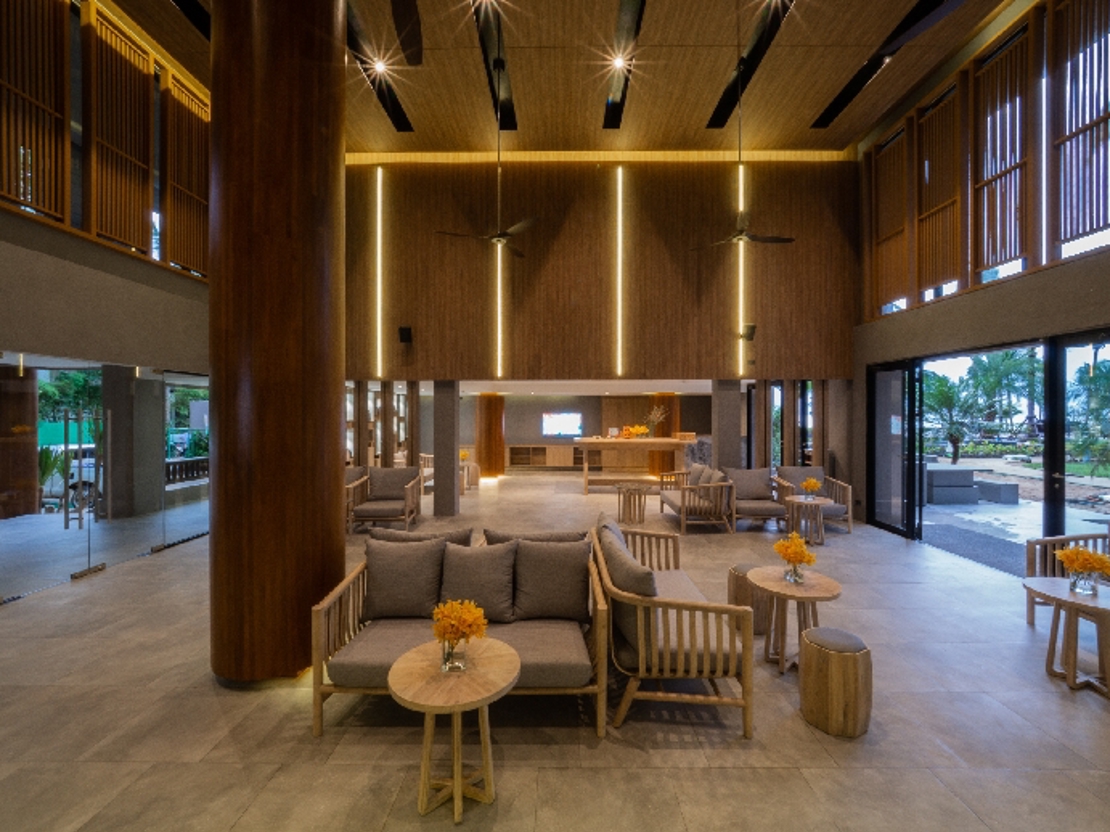 Lobby.