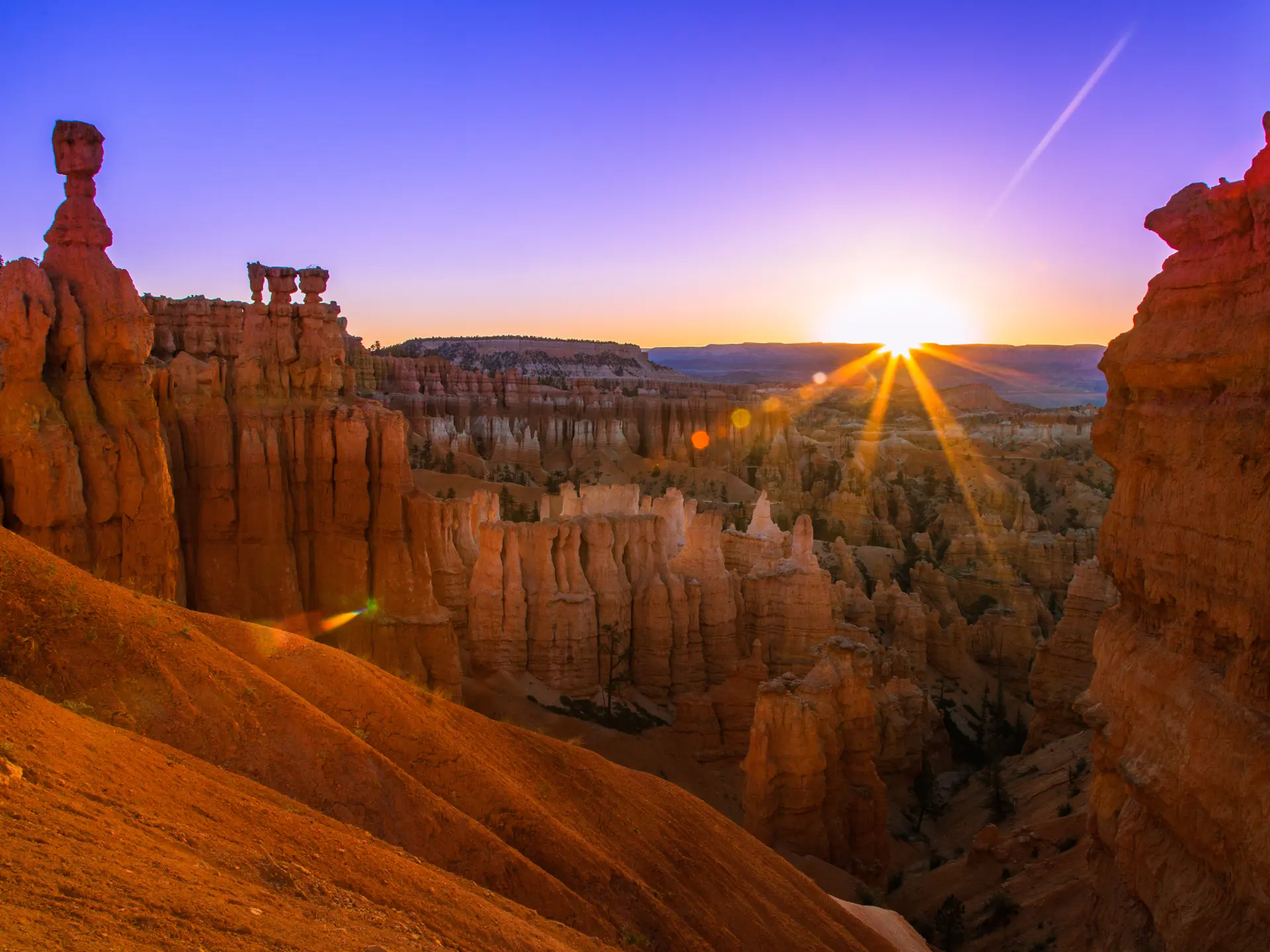 shutterstock_167472431 Bryce Canyon Sunrise.jpg