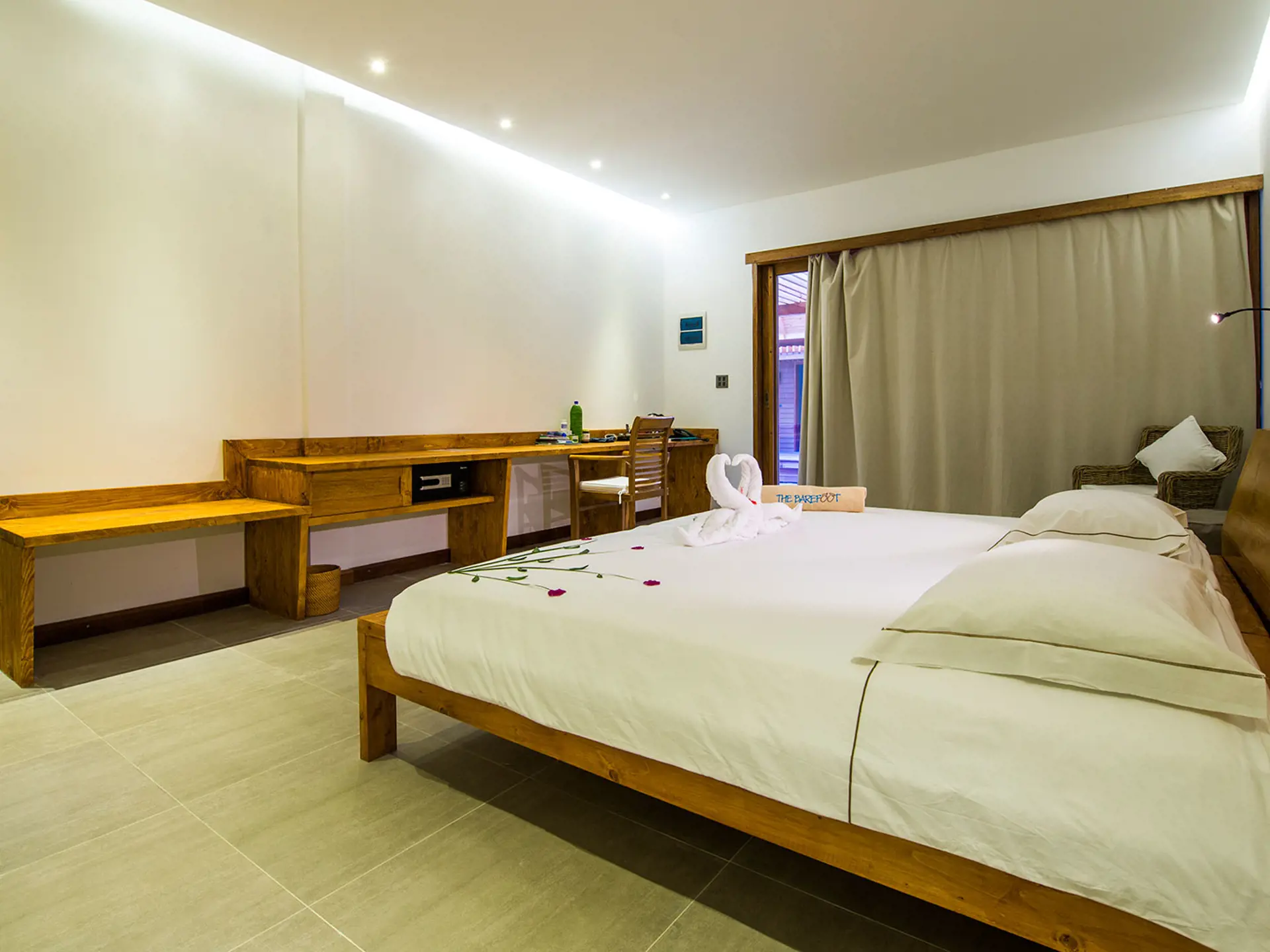Maldives Seaside Room 0352