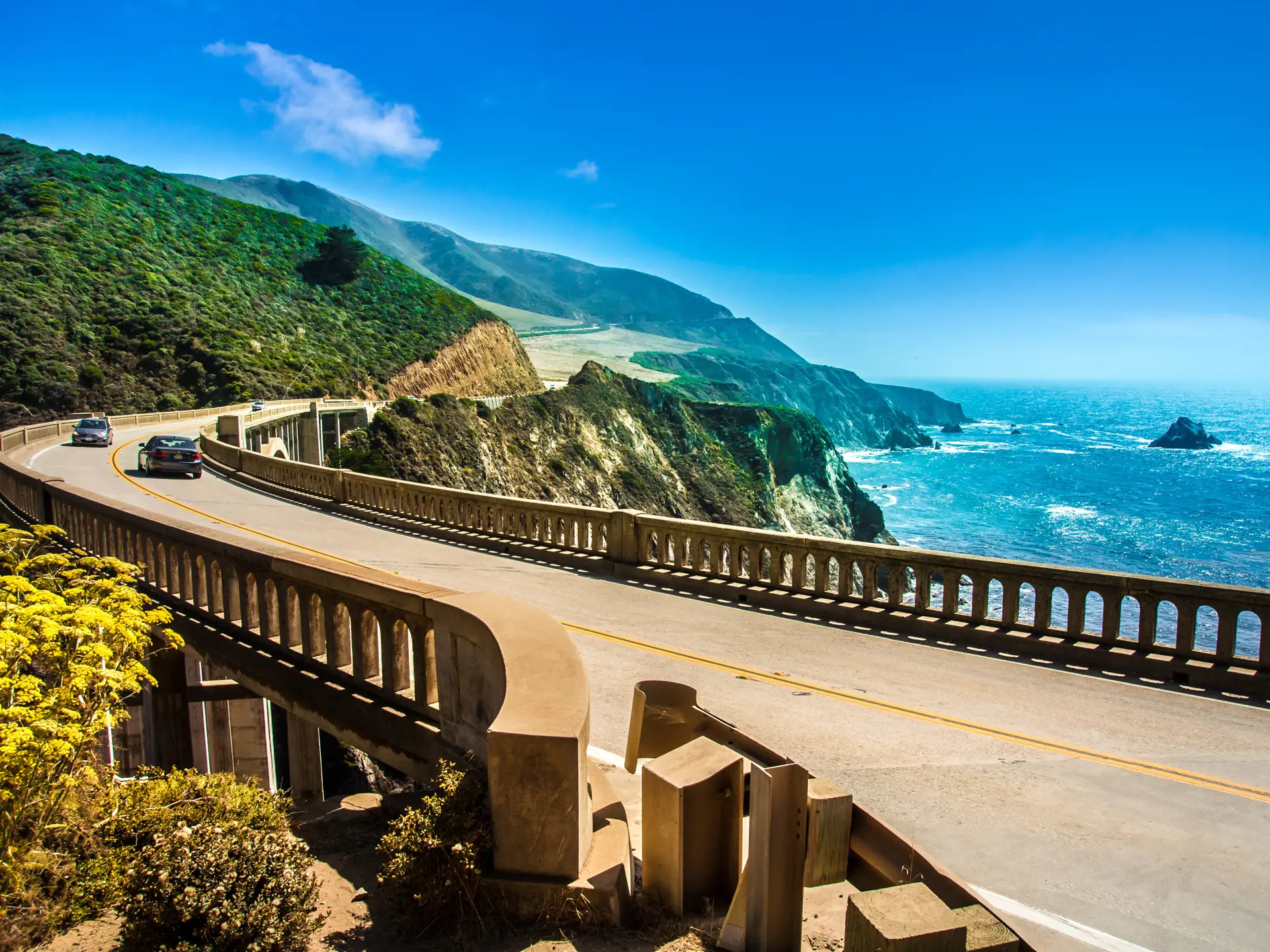shutterstock_389893837 Bixby Creek Bridge on Highway #1 at the US West Coast traveling south to Los Angeles, Big Sur Area.jpg