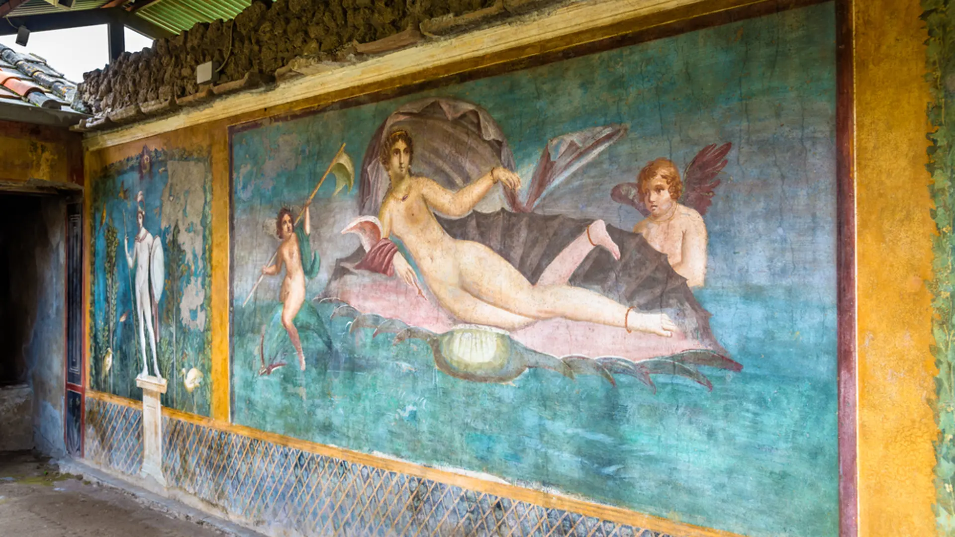 Shutterstock 400677250