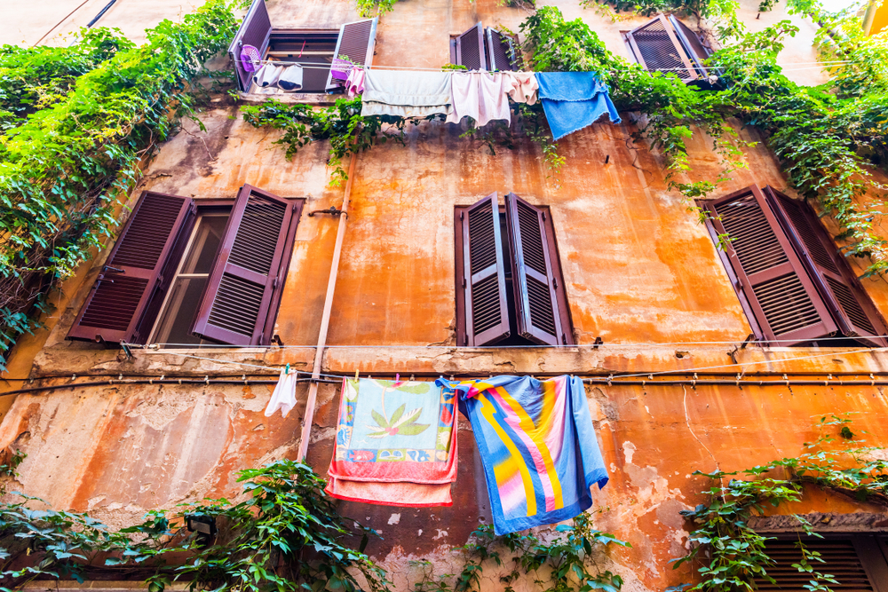 Shutterstock 1577064844 (1)