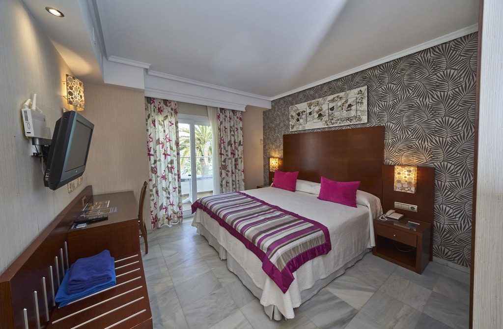 Side Sea View Room (3)