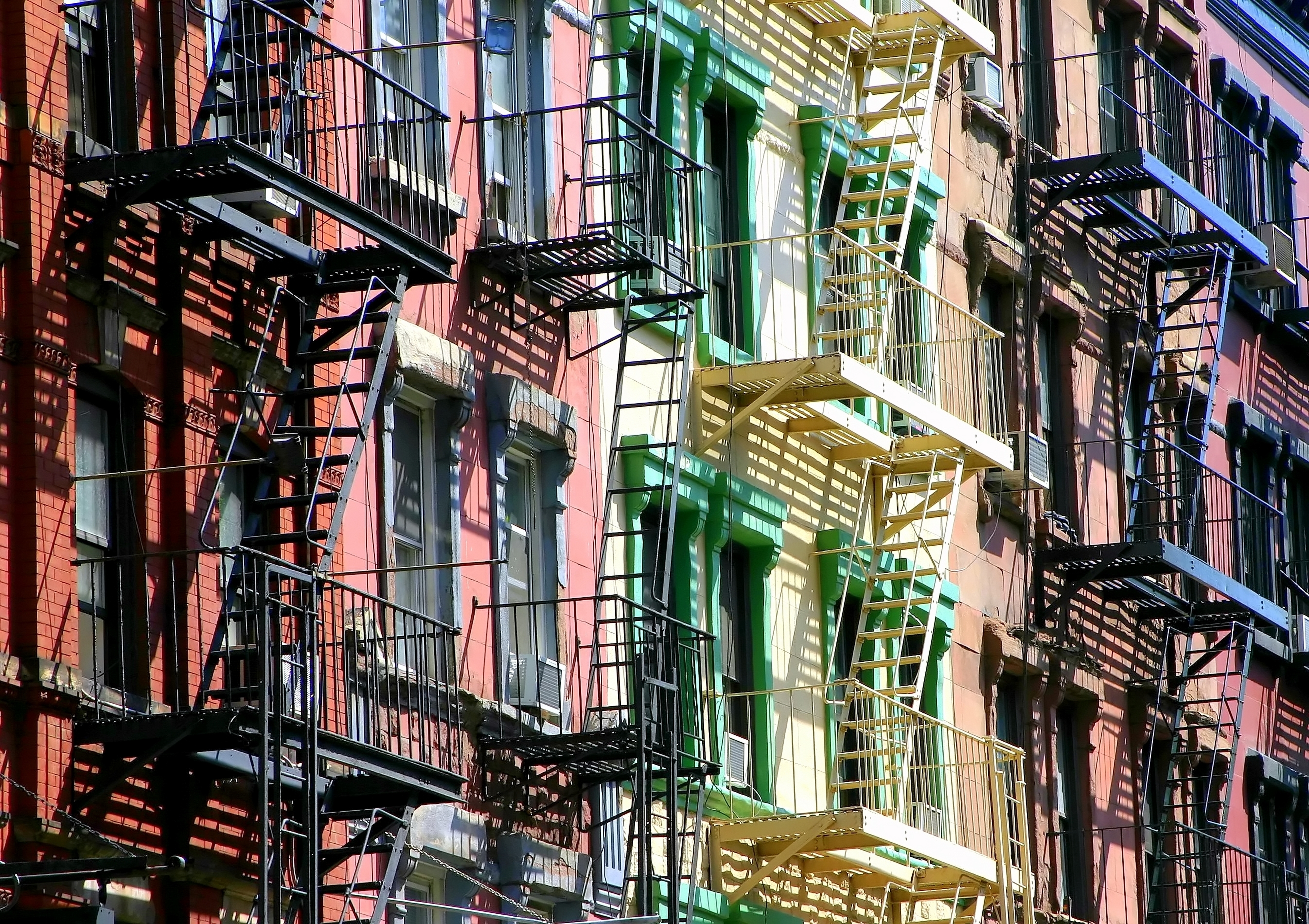 New York_soho color stairs _1401534.jpg