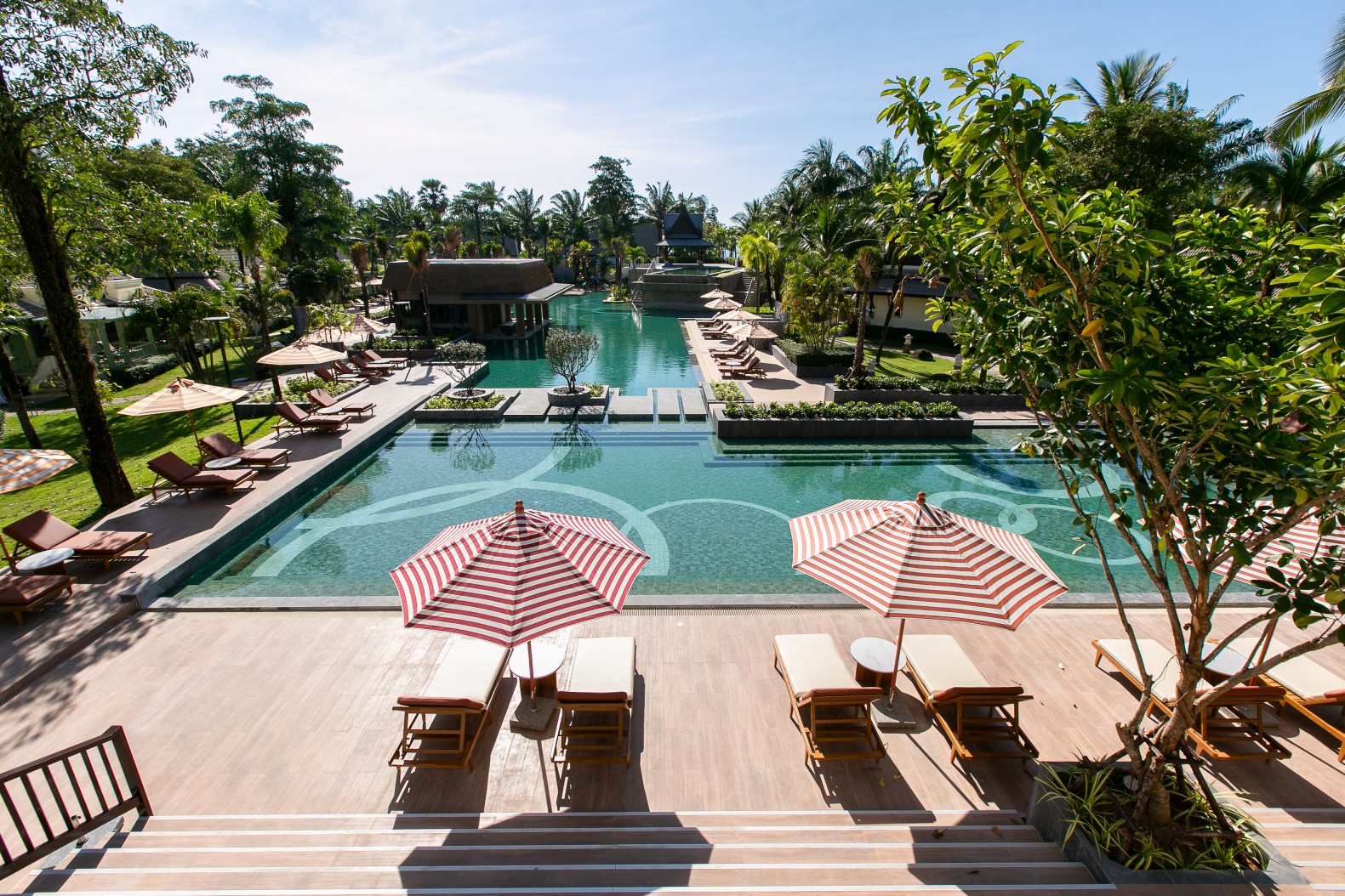 Main Pool 1