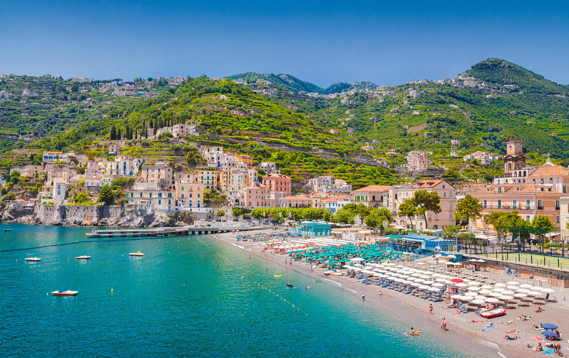 Stranden i Minori på Amalfikysten