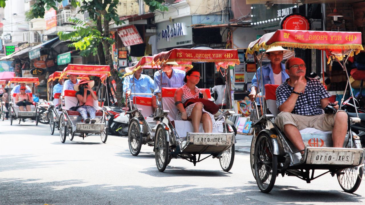 Hanoi Local Food Tour By Cyclo