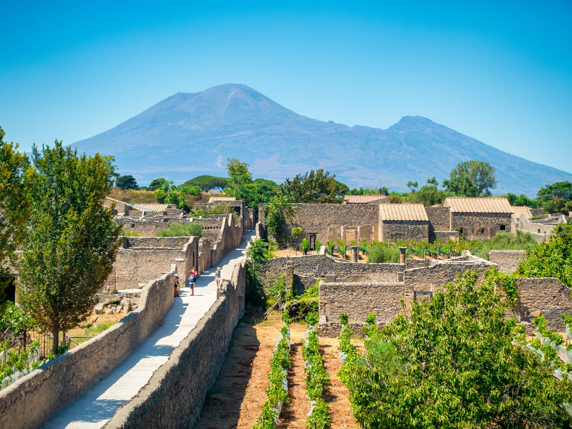 Fra Minori kan du dra på utflukt til Pompeii