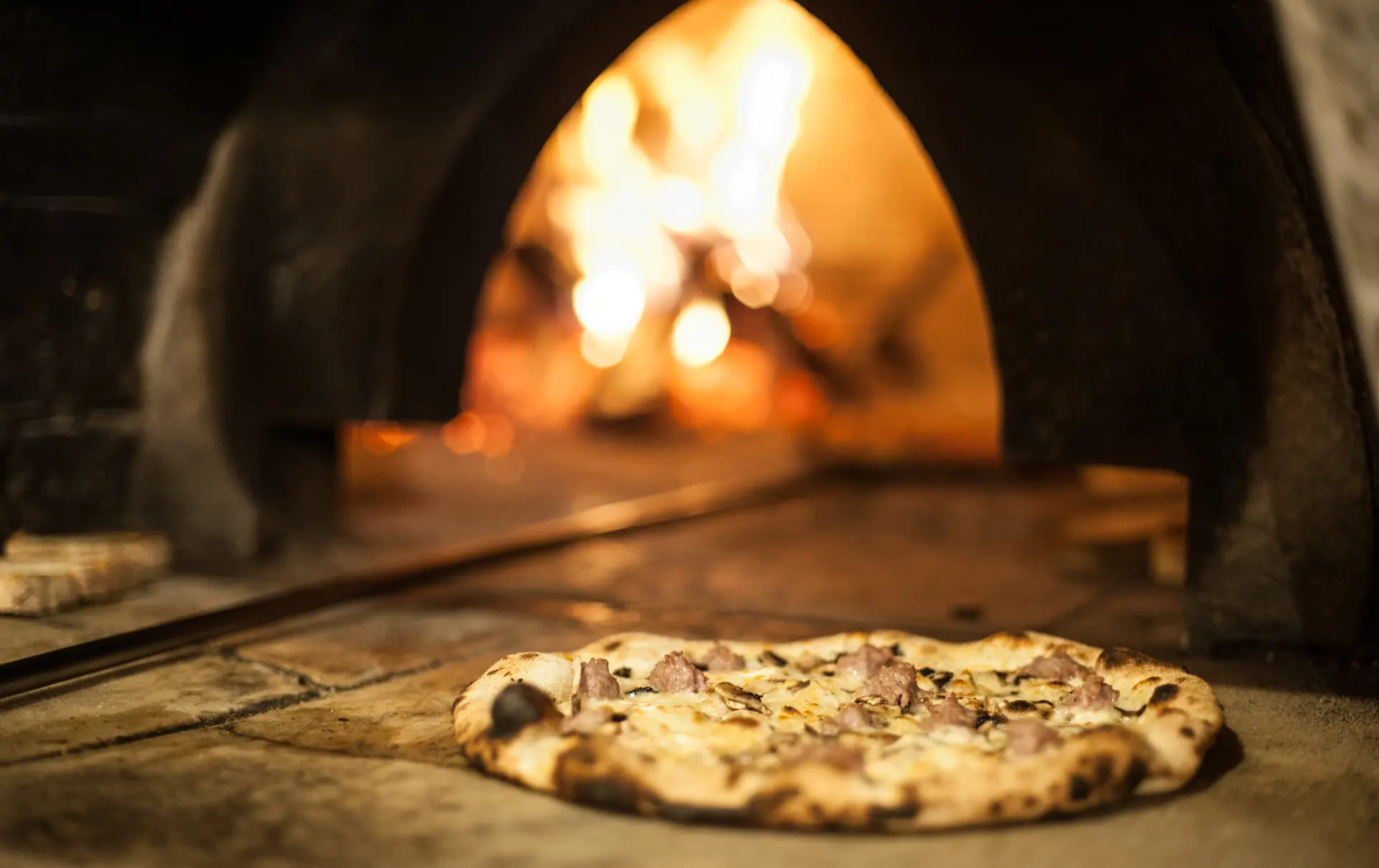 Dar Poeta lager pizza Forno a Legna