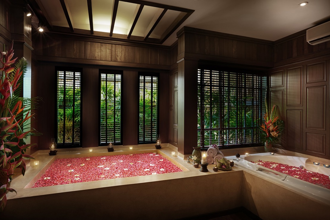 Spa (ห้องเฟื่องฟ้า)