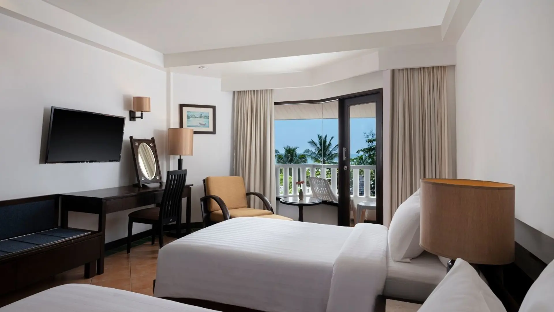 Superior Seaview Room