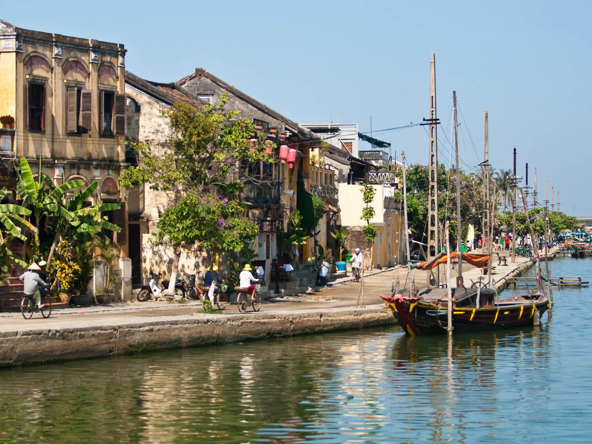 Old Town, Hoi An, Vietnam  shutterstock_53921464.jpg