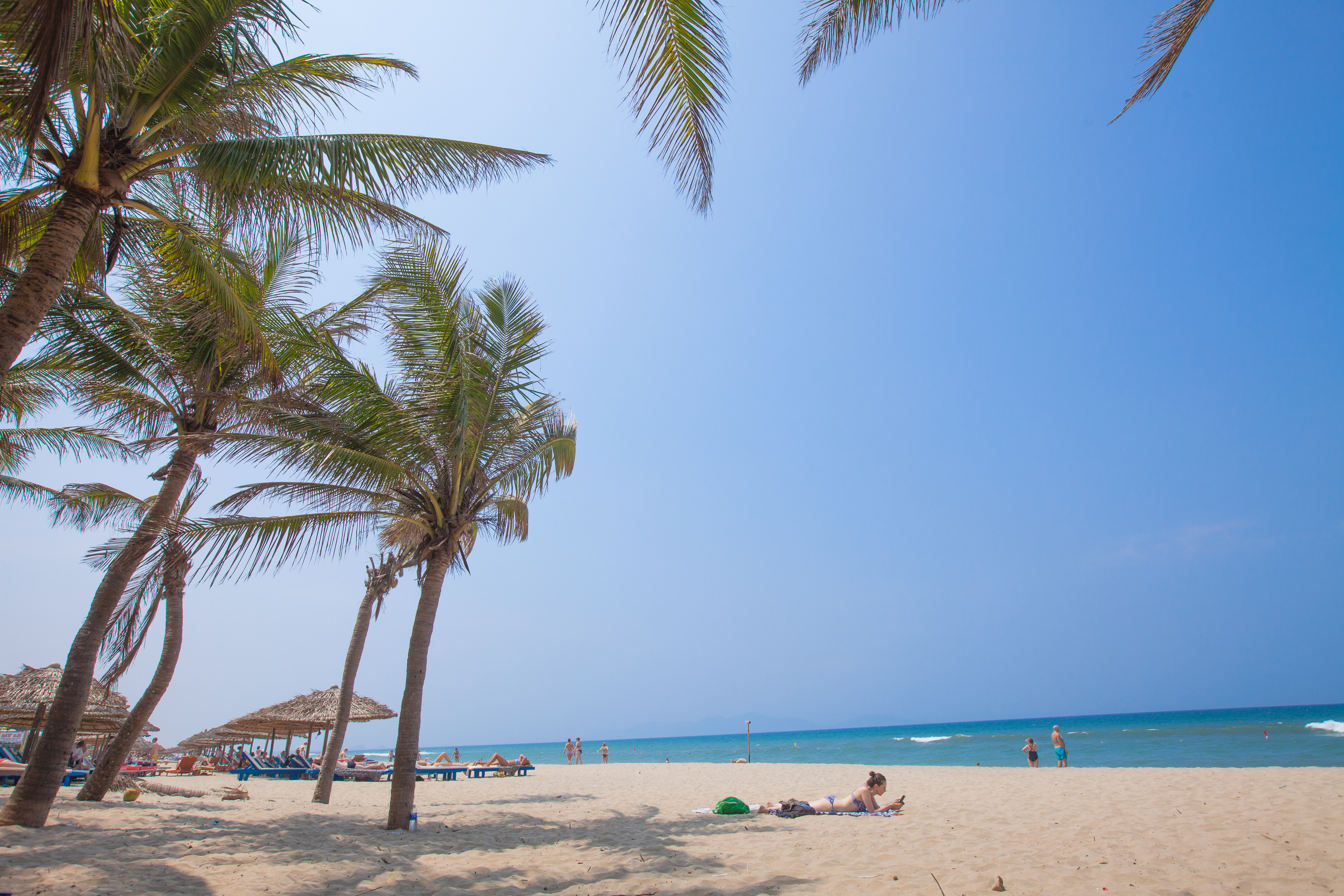 shutterstock_188298236 HOI AN, VIETNAM -APRIL 16 Cua Dai Beach in Hoi An, Vietnam on April 16, 2014 in Hoian, Vietnam..jpg