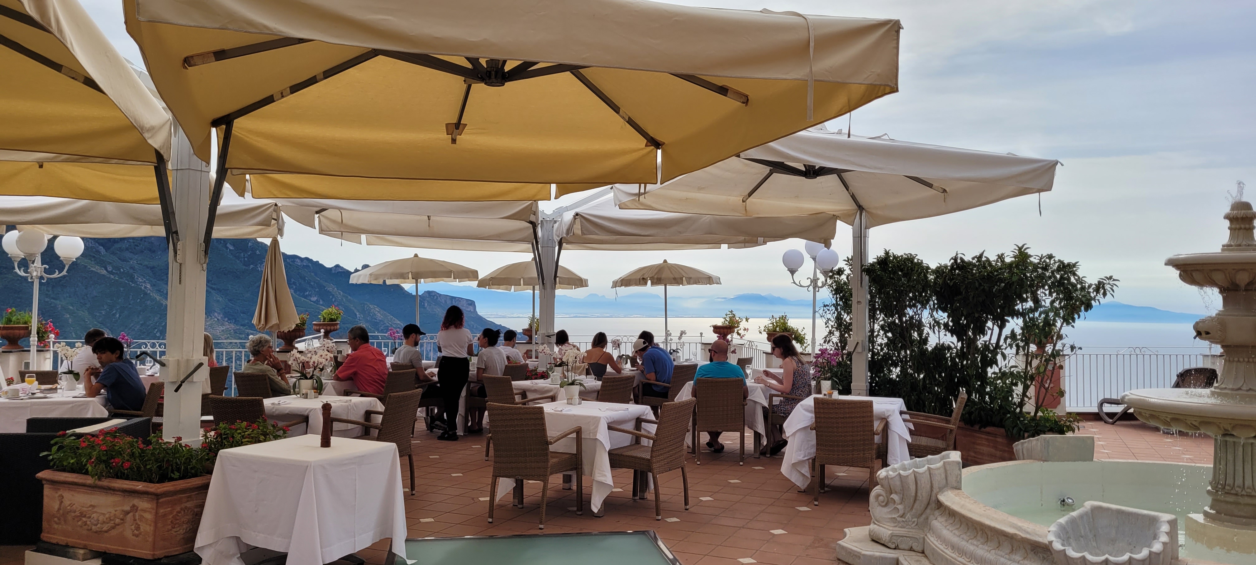 De har en veldig bra restaurant på Hotel Villa Fraulo