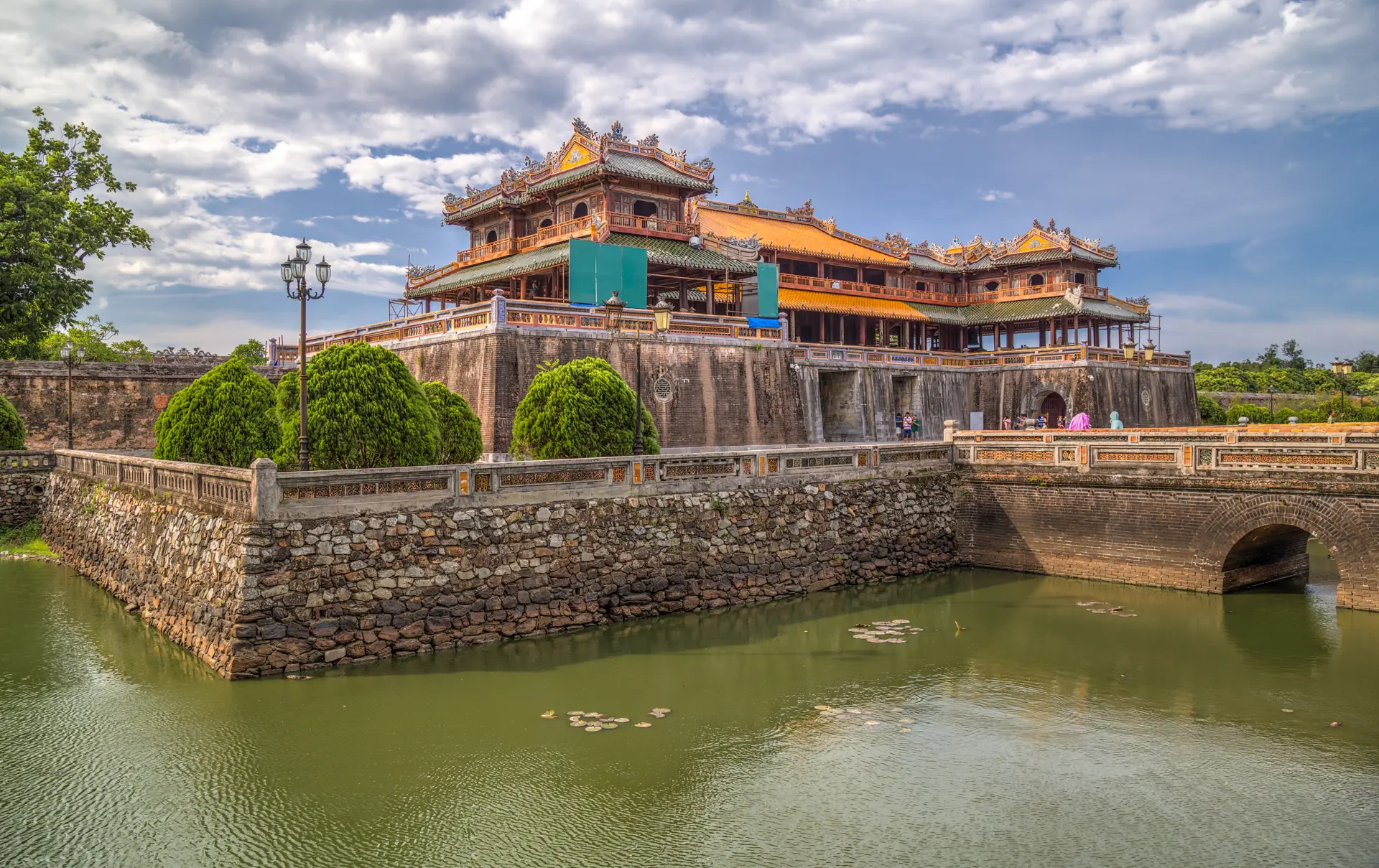 shutterstock_340187063 Imperial Royal Palace of Nguyen dynasty in Hue, Vietnam.jpg