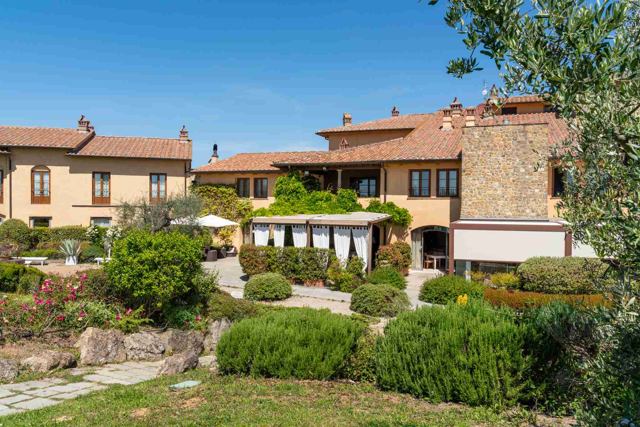 Borgo Di Cortefreda (2)