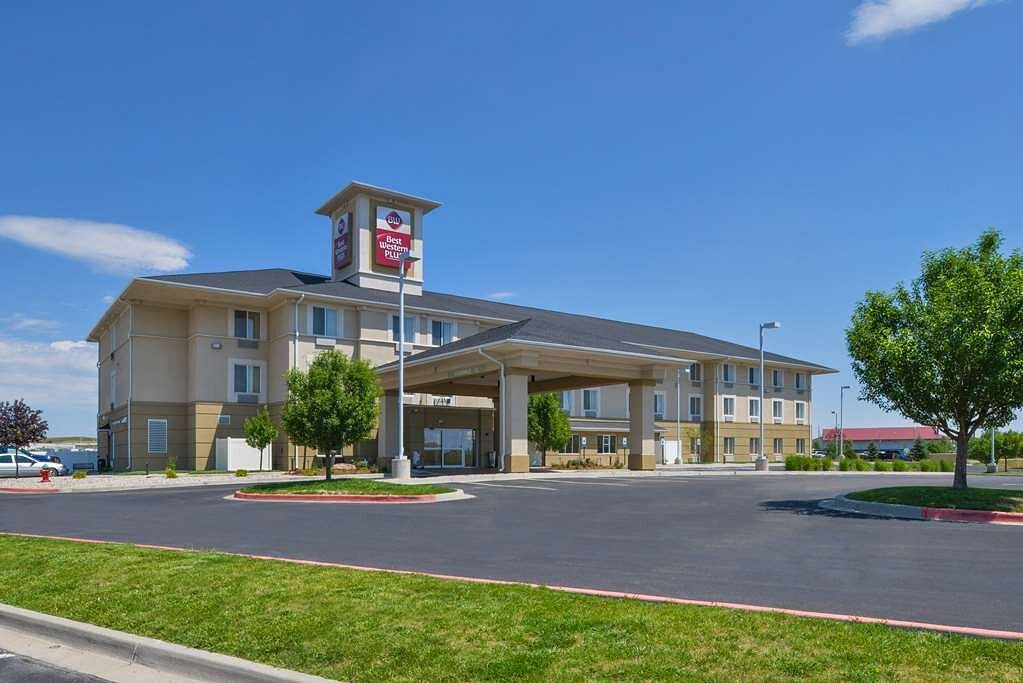 Best Western Plus Frontier Inn 6