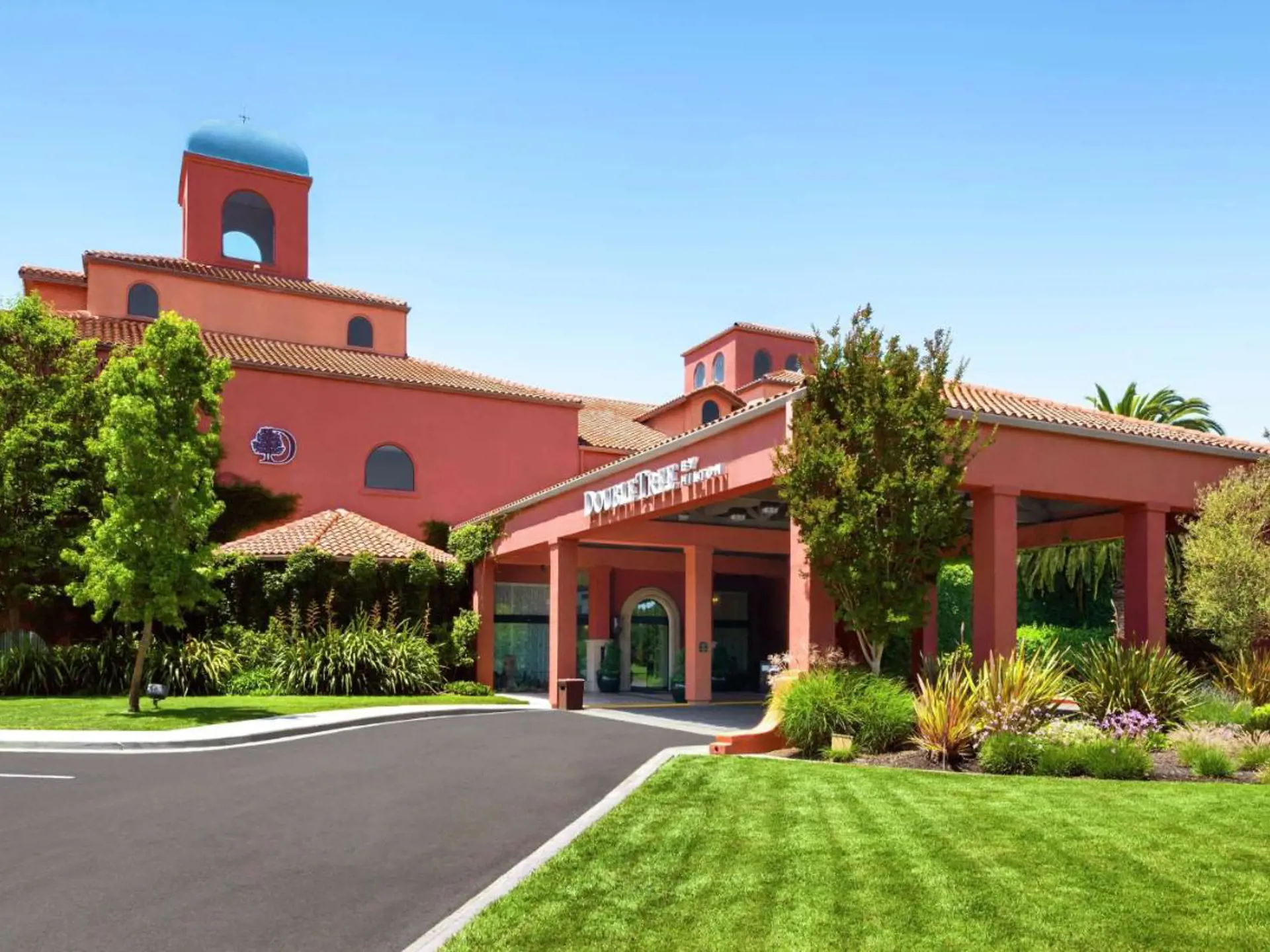 Doubletree By Hilton Sonoma Wine Country 2