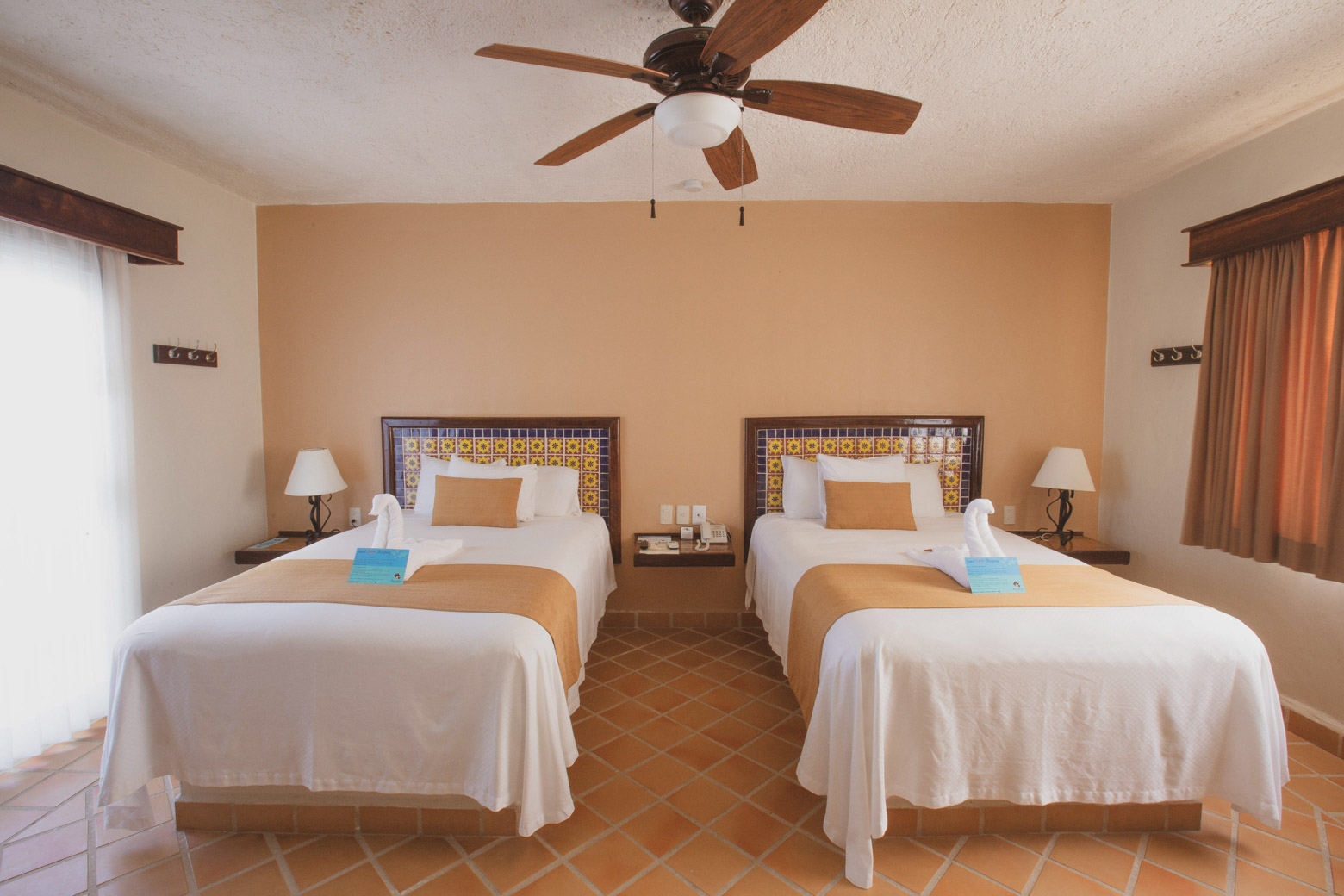 5F1a8580fb5bfd7cd36a5017 Petit Habitaciones 2Beds 03