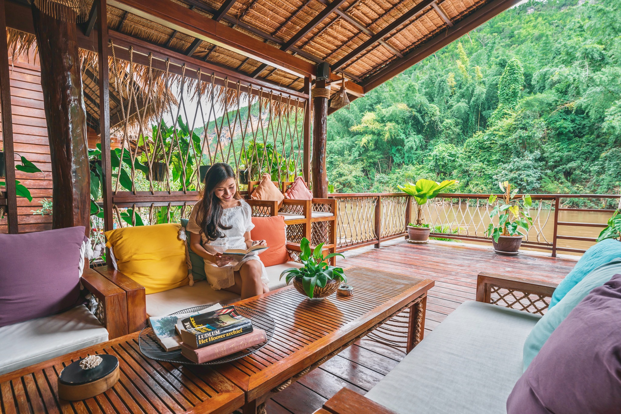 53Floathouse Kanchanaburi Hotel