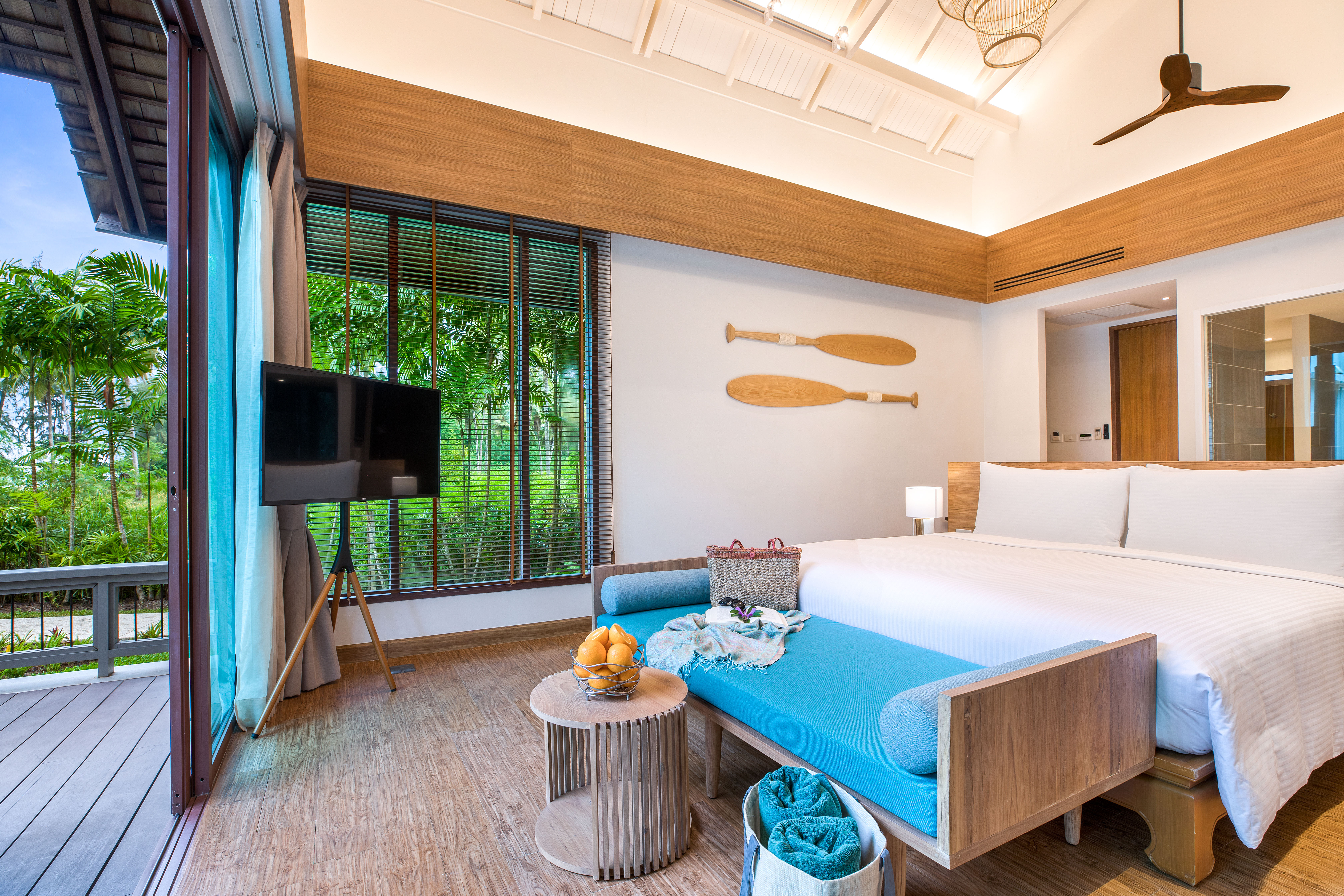 Outrigger Khao Lak Beach Resort Pool Villa9 Bedding