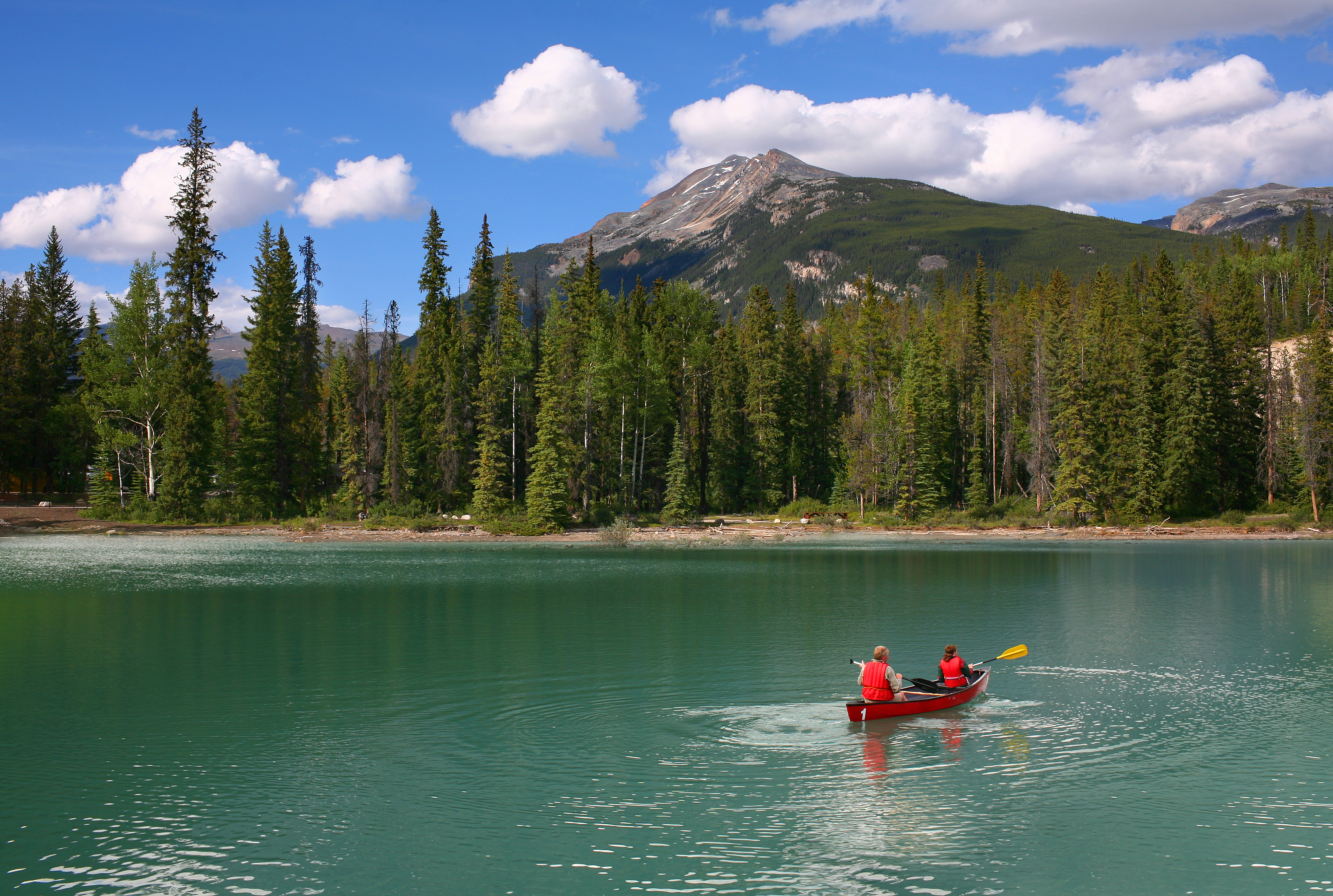 shutterstock_53599474 Emerald lake, Yoho National park, Canada.jpg