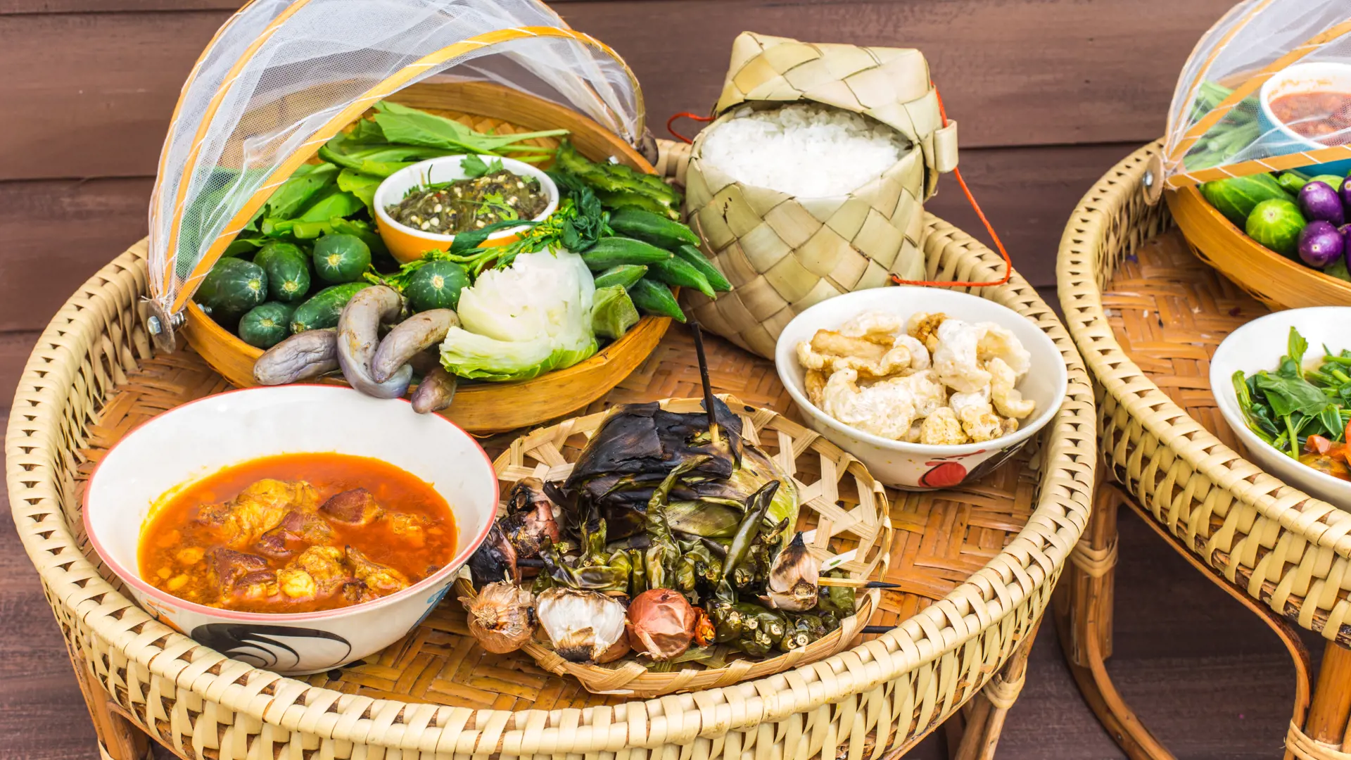 shutterstock_211922212 Kantoke, traditionally meal set was popular in North of Thailand, particularly Chiang Mai.jpg