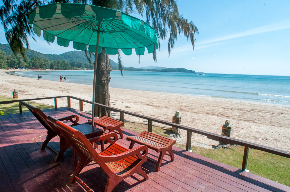 Thanya resort bungalow.jpg