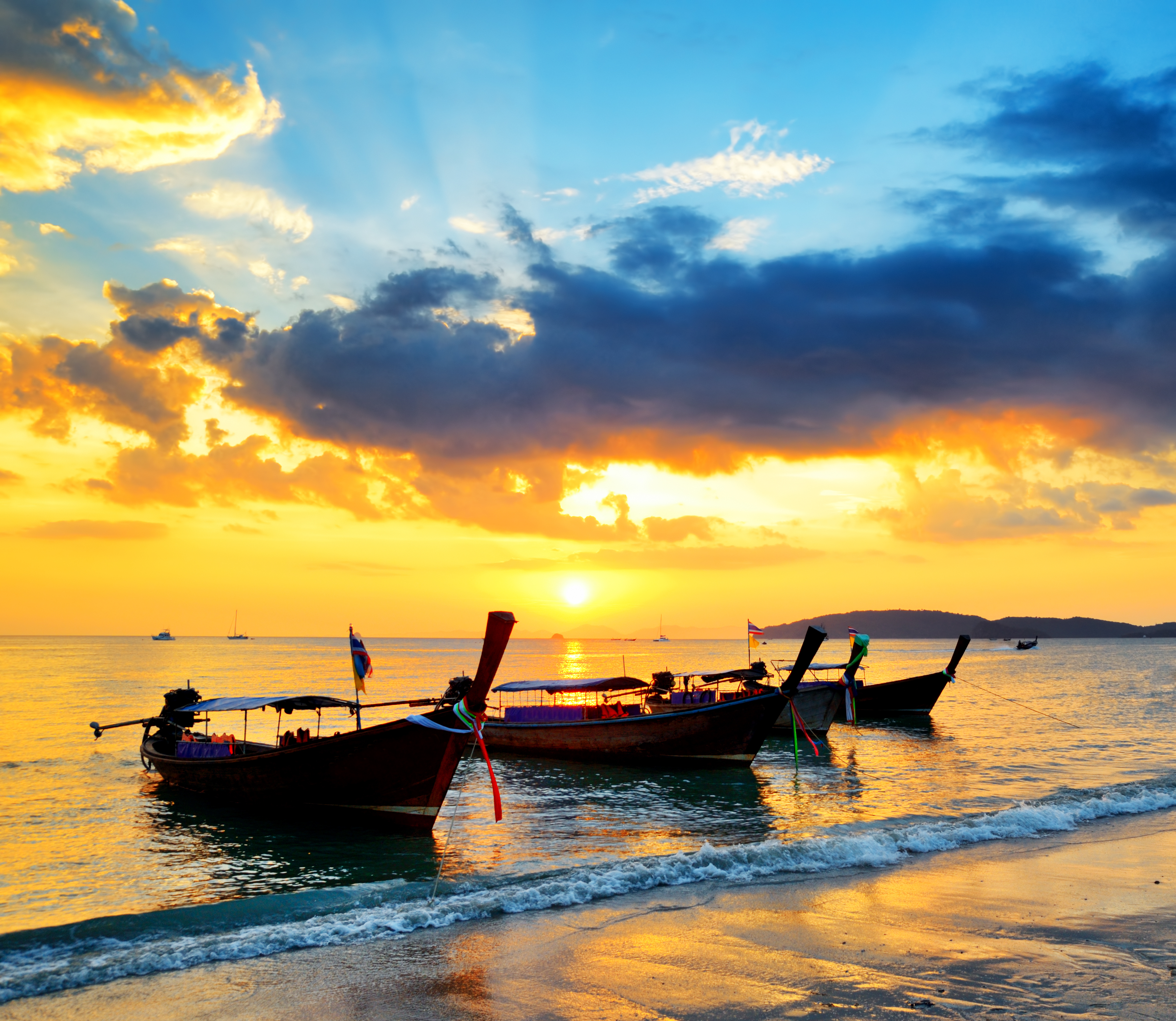 Krabi_Solnedgang over Ao Nang_128638358.jpg