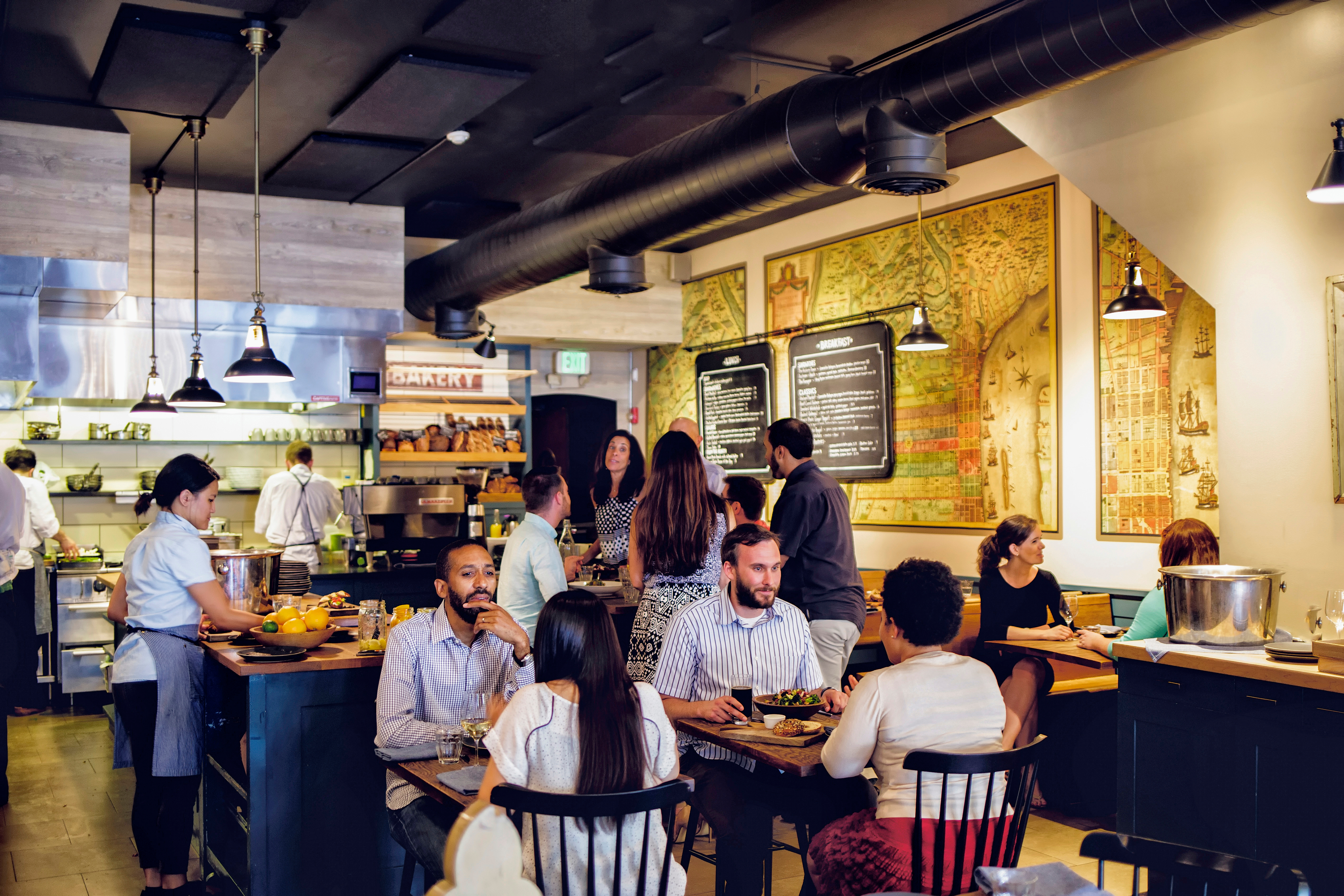 High Street On Market Photo By J. Fusco For VISIT PHILADELPHIA