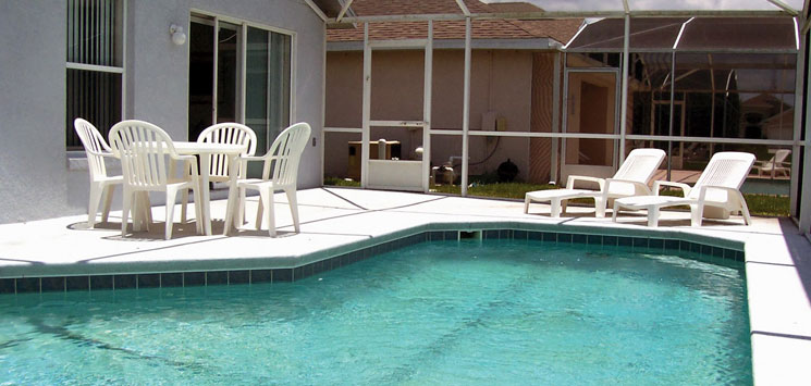 1-Orlando_Disney-Area-Standard-Homes_Pool.jpg