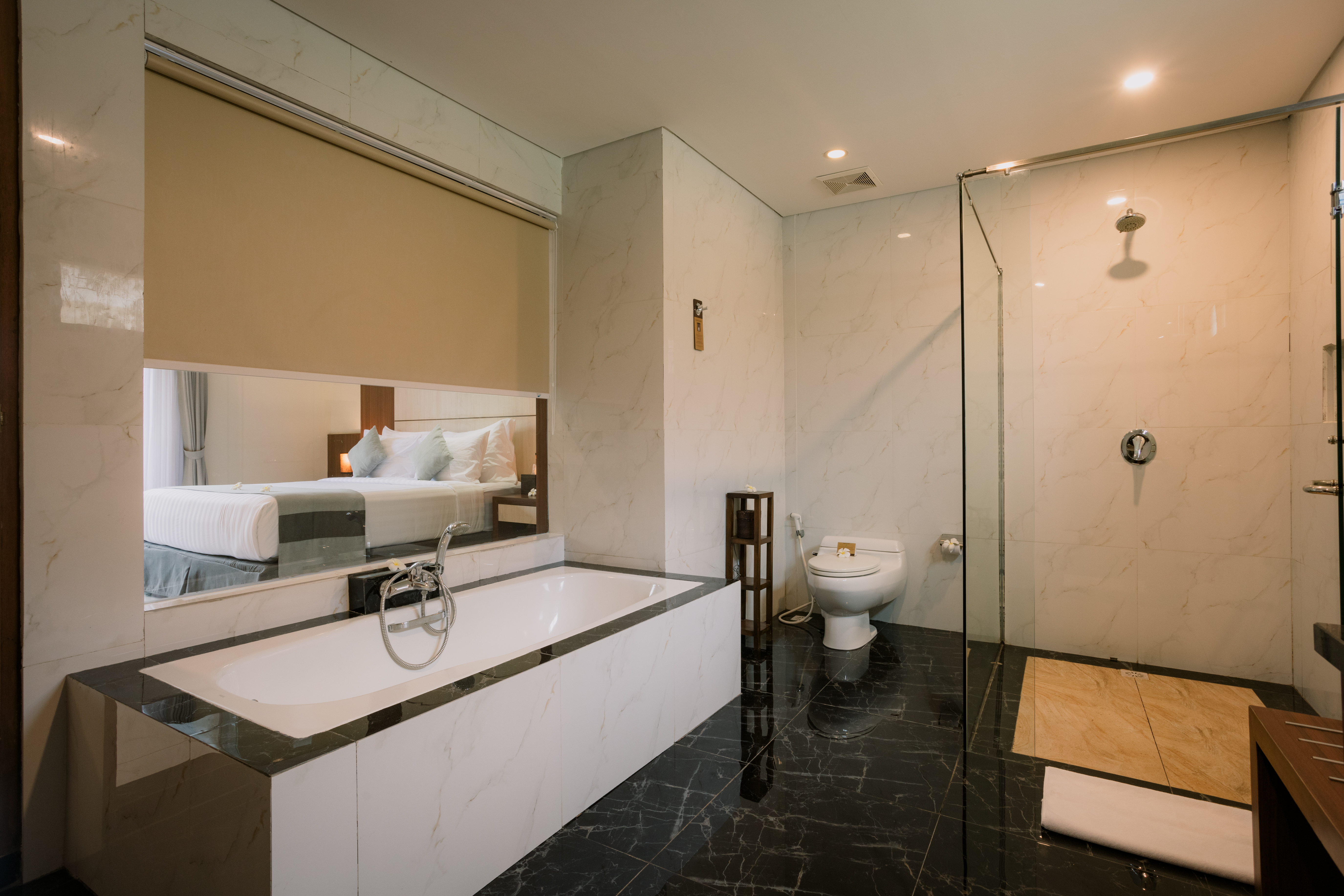 Akoya Two Bedroom Pool Villa Bathroom1